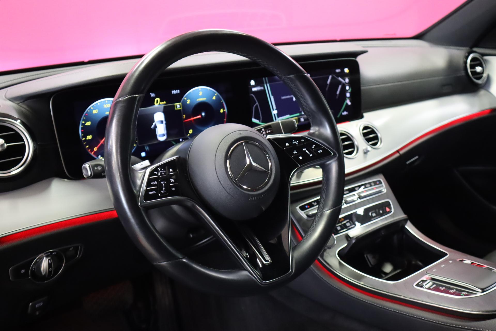 MERCEDES-BENZ E 2021