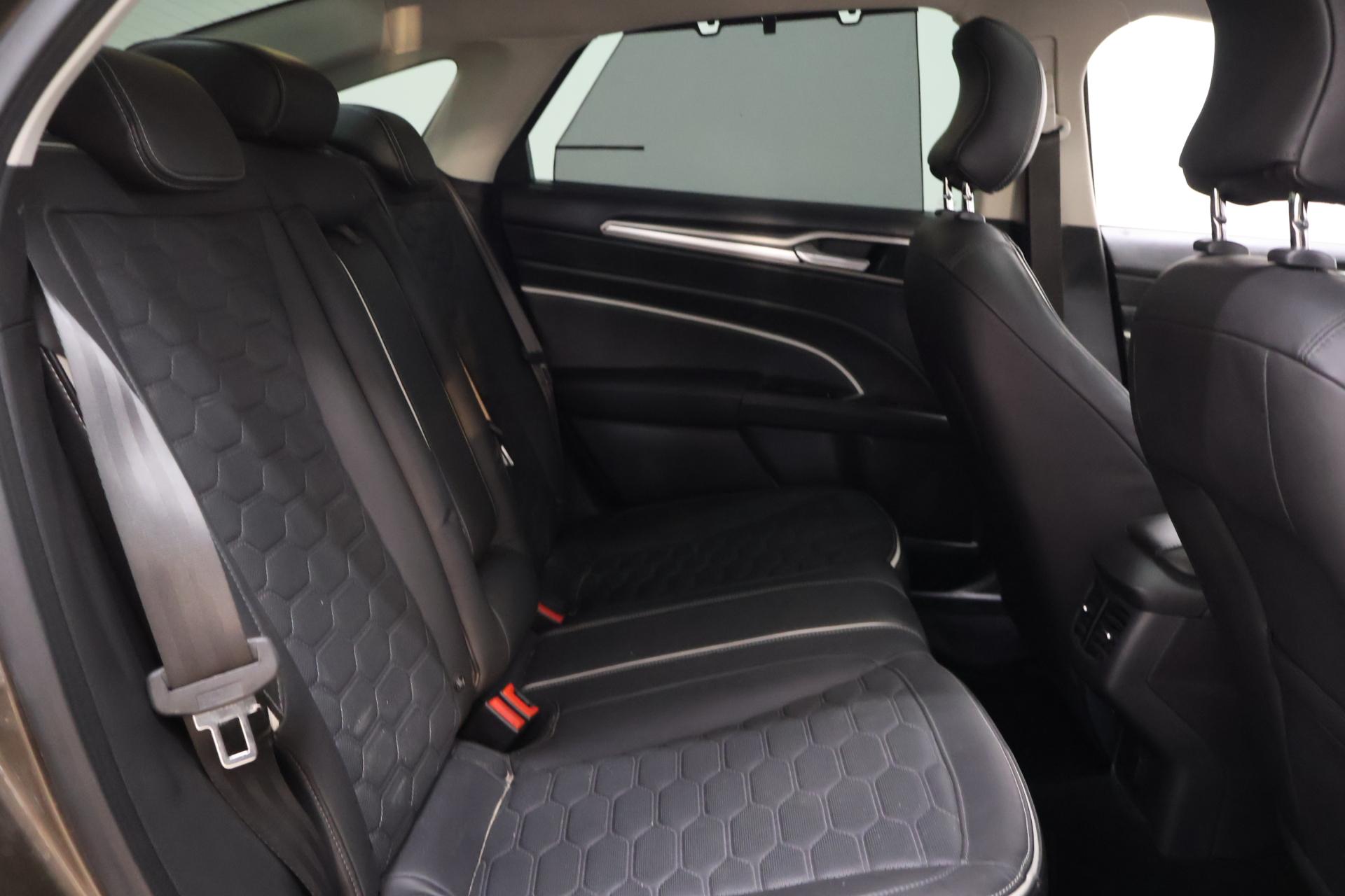 FORD Mondeo 2016