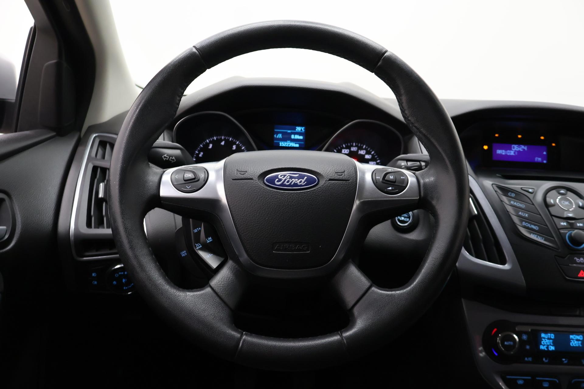 FORD Focus 2011