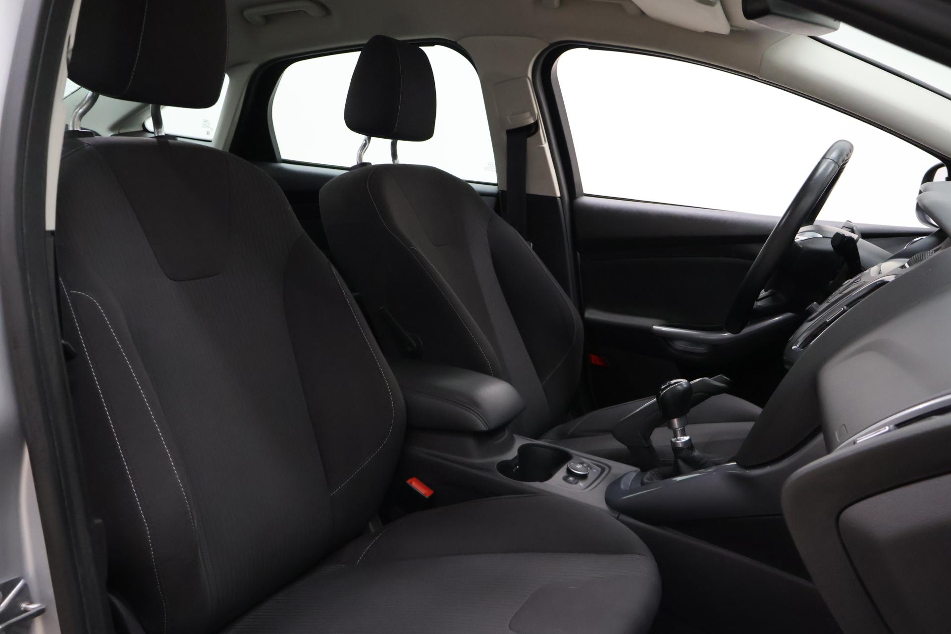 FORD Focus 2011