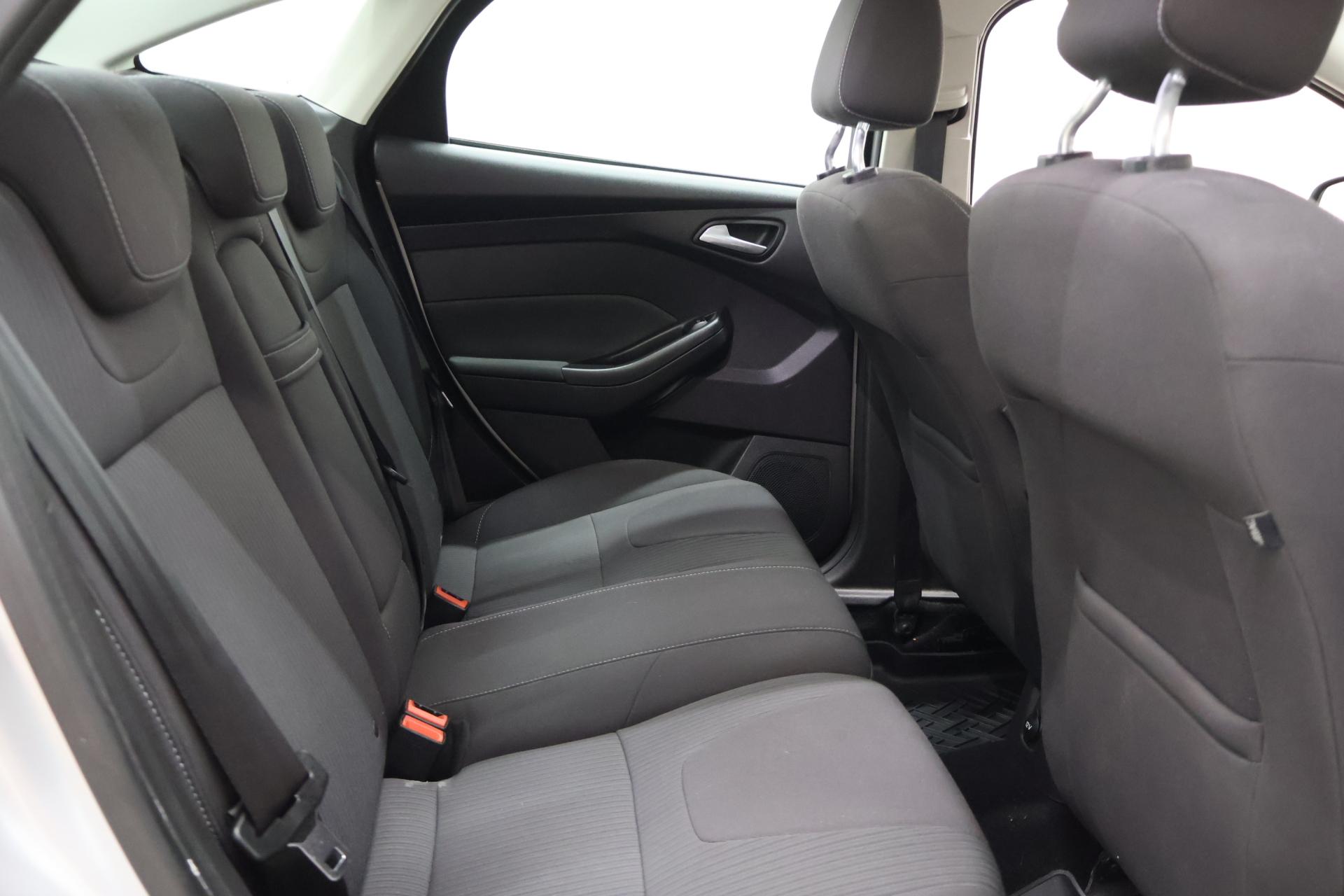 FORD Focus 2011