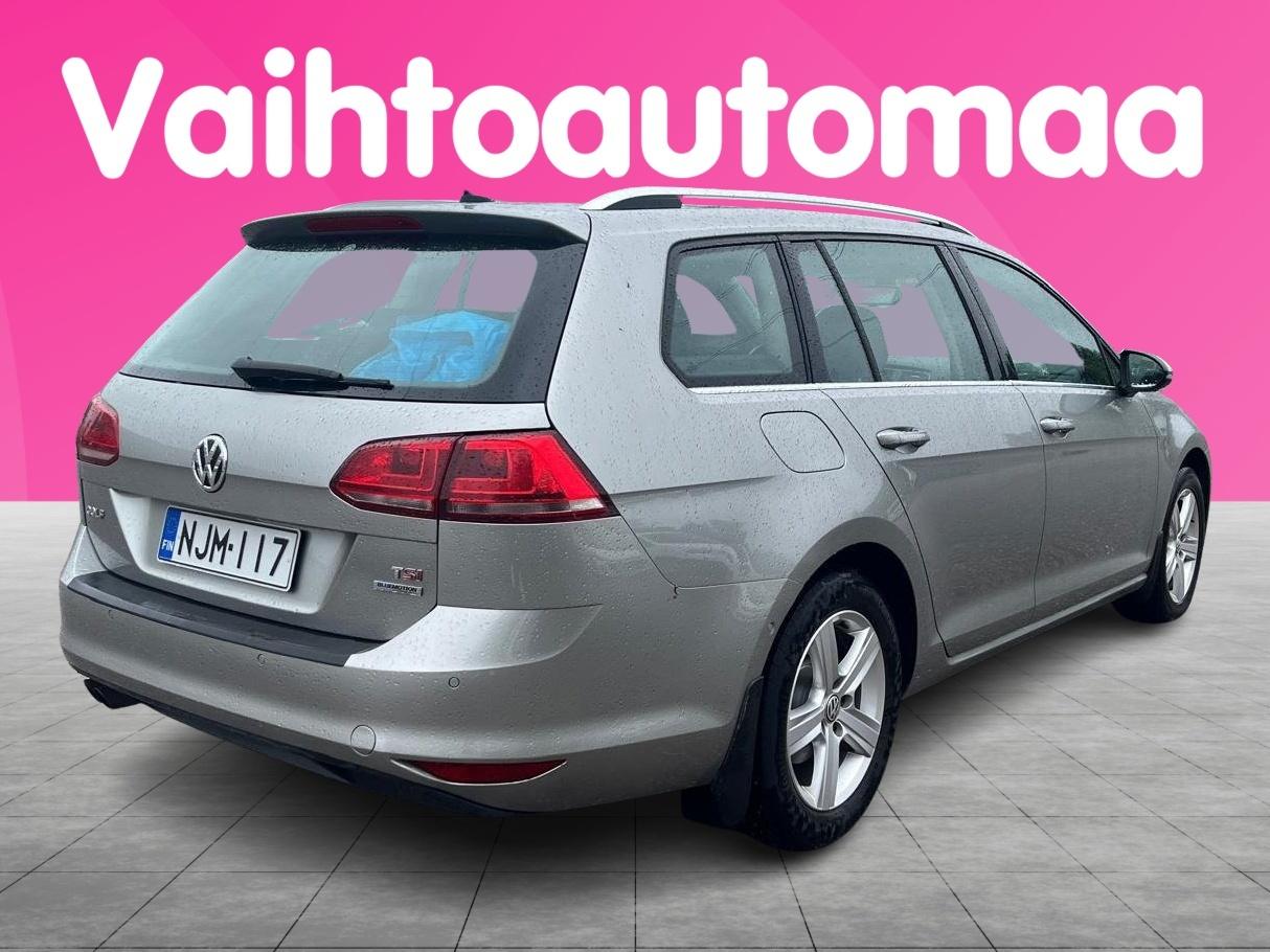 VOLKSWAGEN Golf 2013