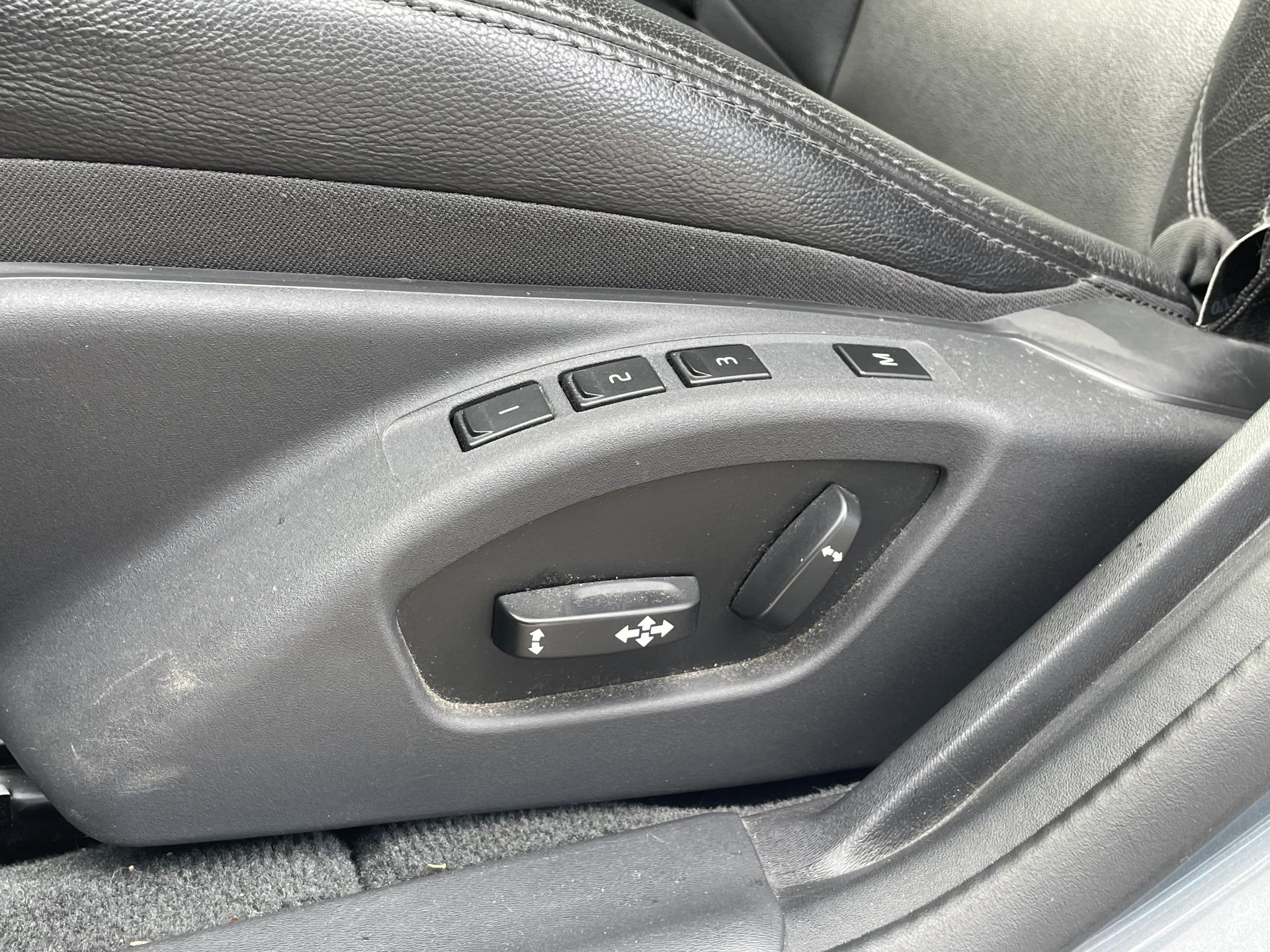 VOLVO V60 2016
