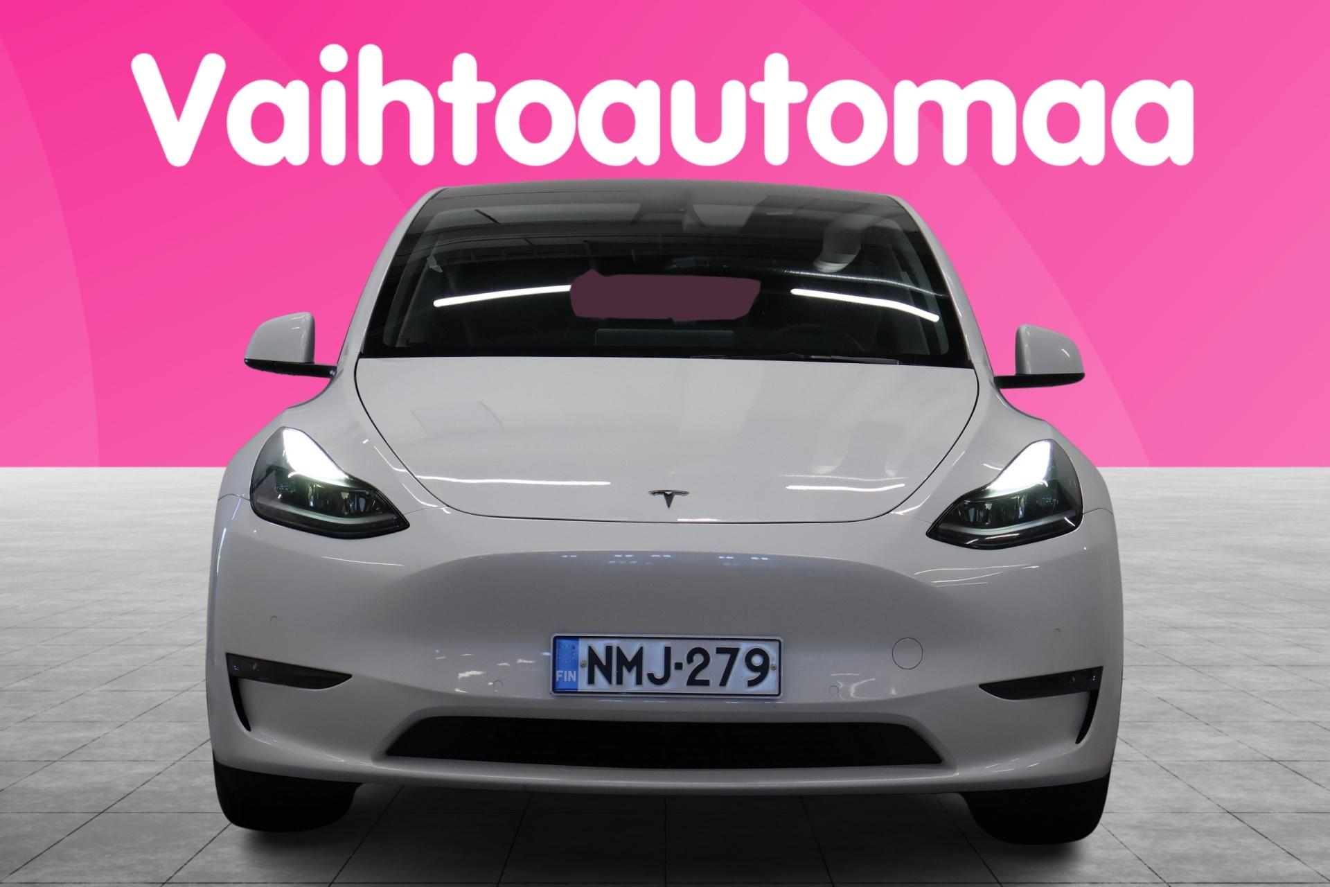 TESLA Model Y 2021