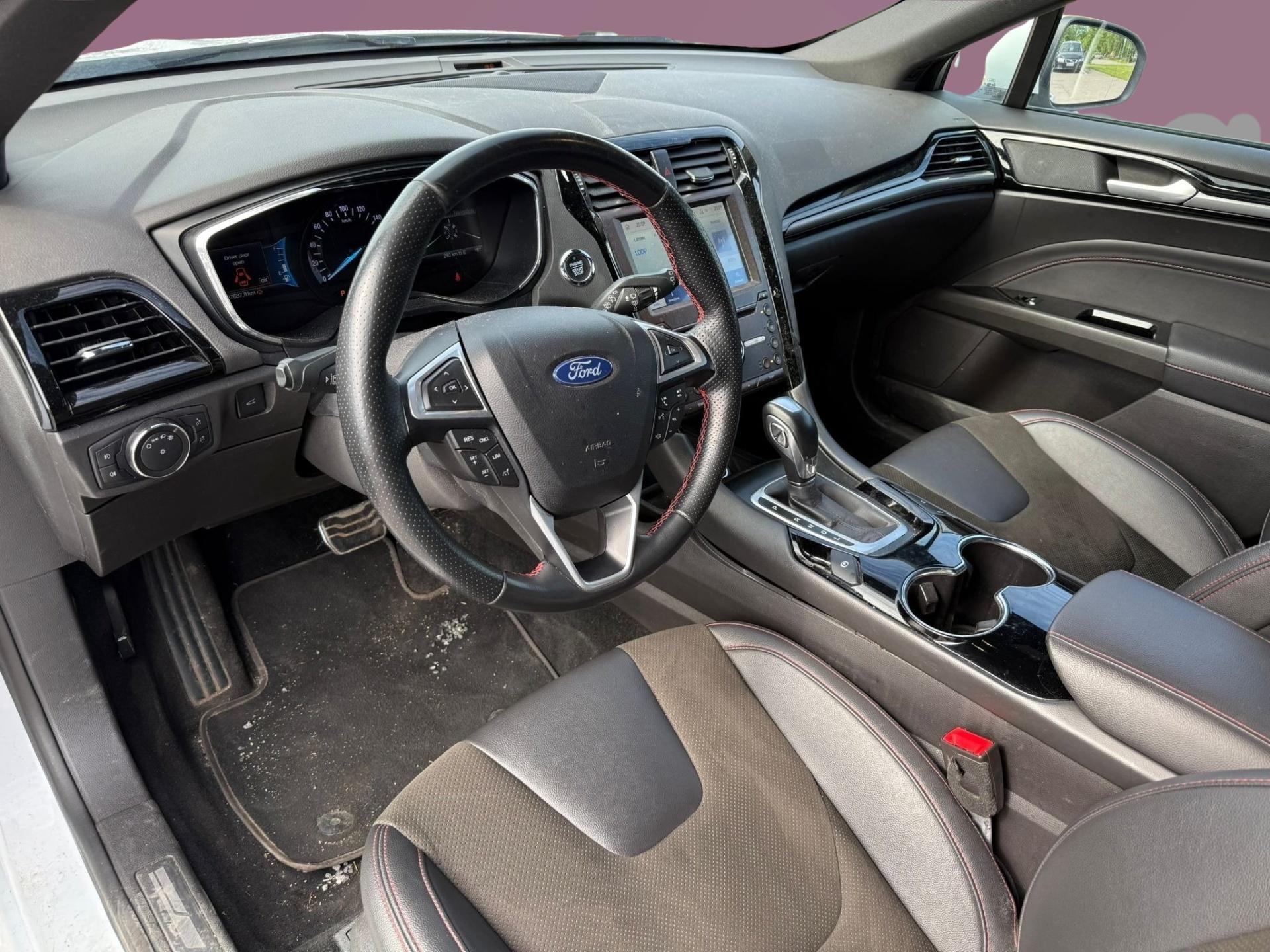 FORD Mondeo 2021
