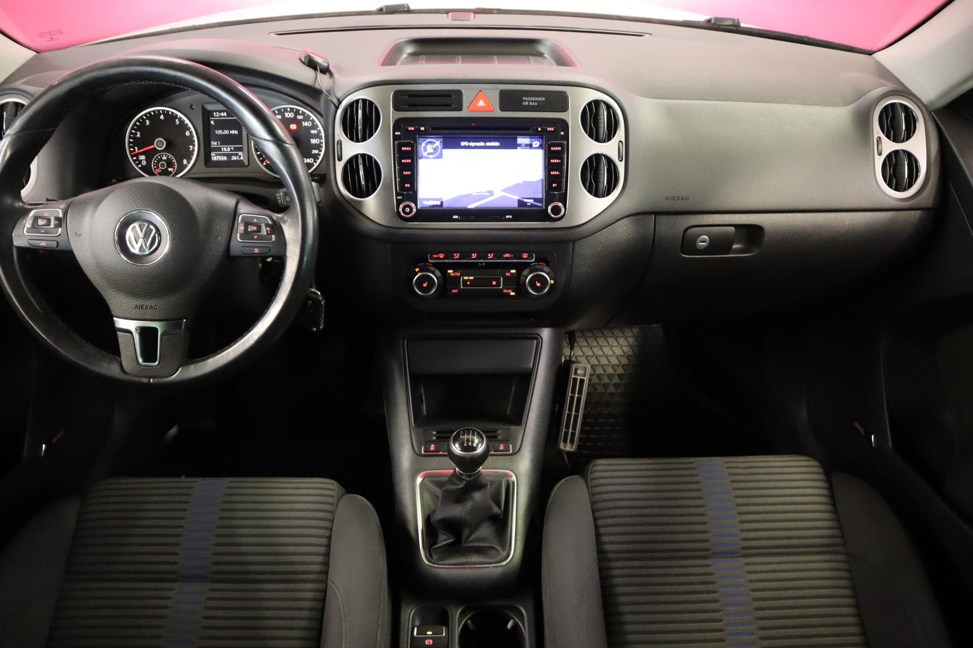 VOLKSWAGEN Tiguan 2010