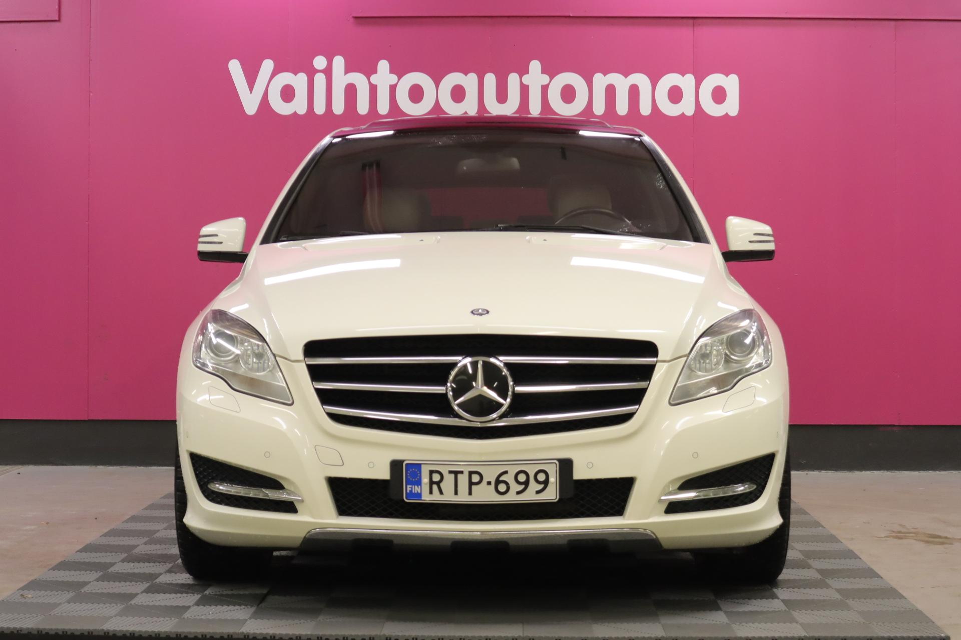 MERCEDES-BENZ R 2011