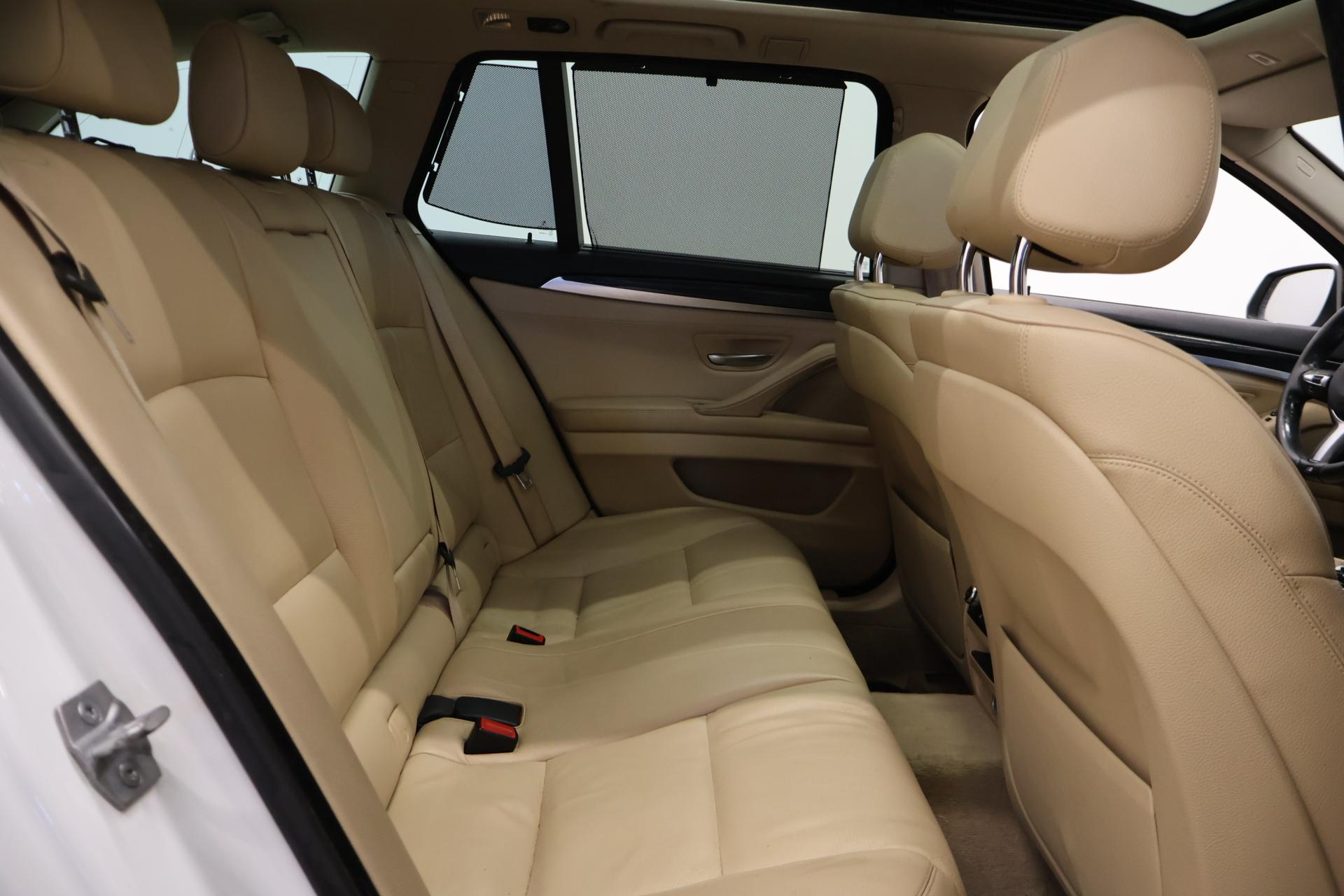 BMW 518 2015