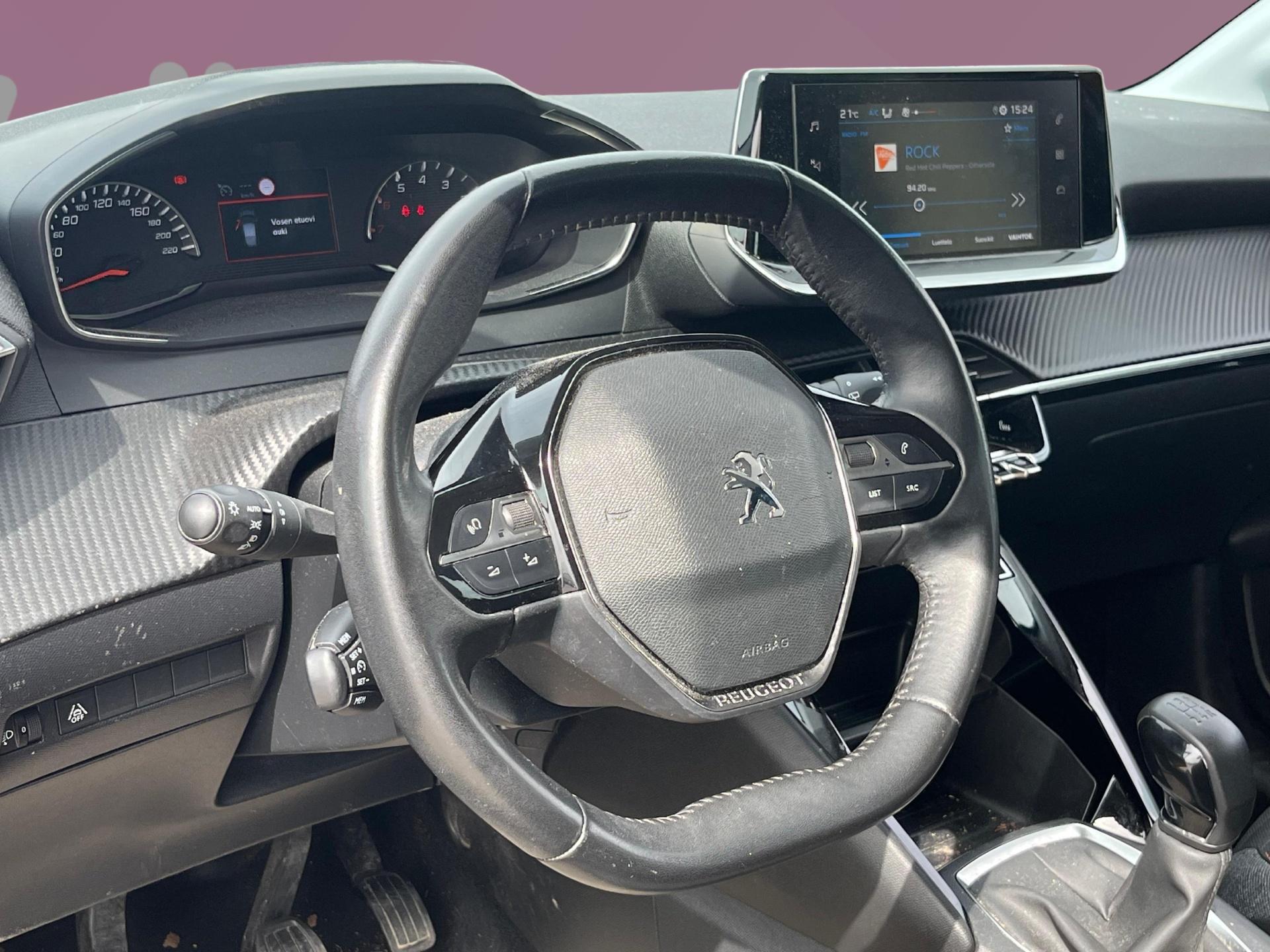 PEUGEOT 208 2020
