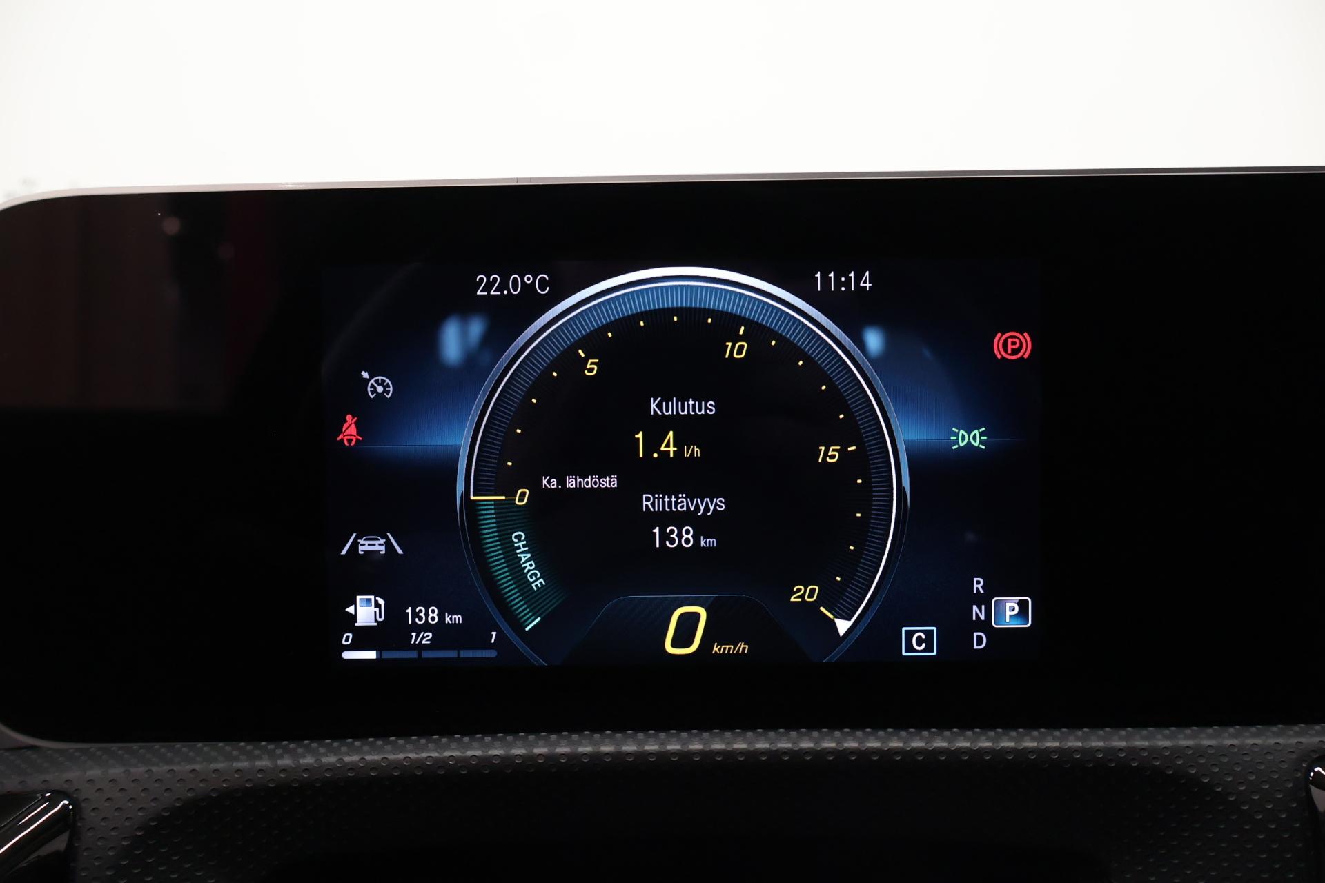 MERCEDES-BENZ A 2020