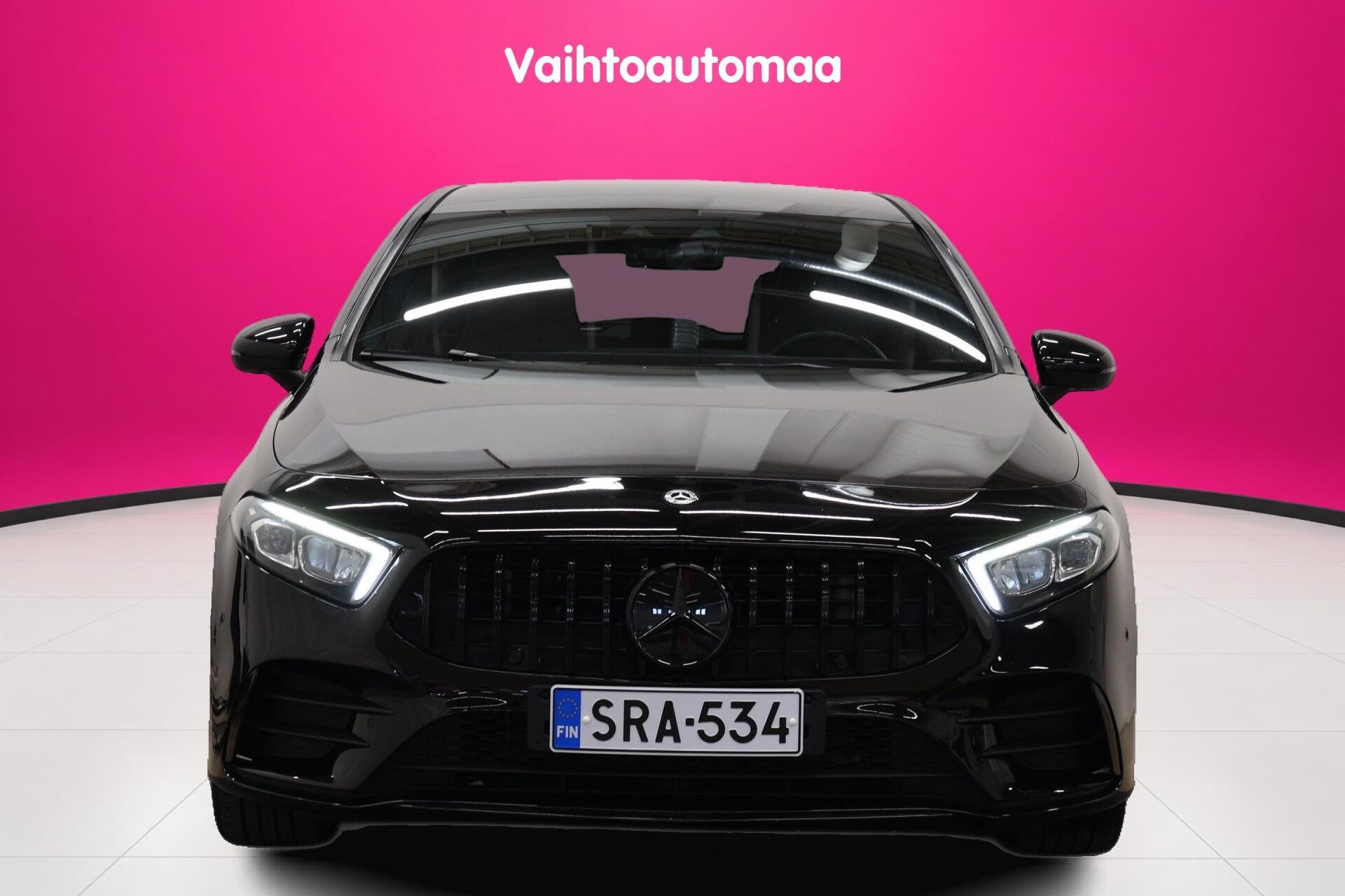 MERCEDES-BENZ A 2020