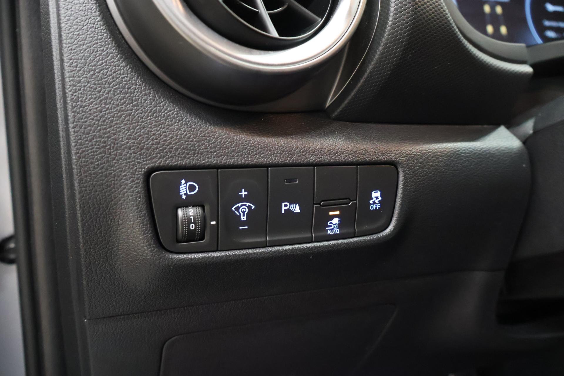 HYUNDAI Kona Electric 2023