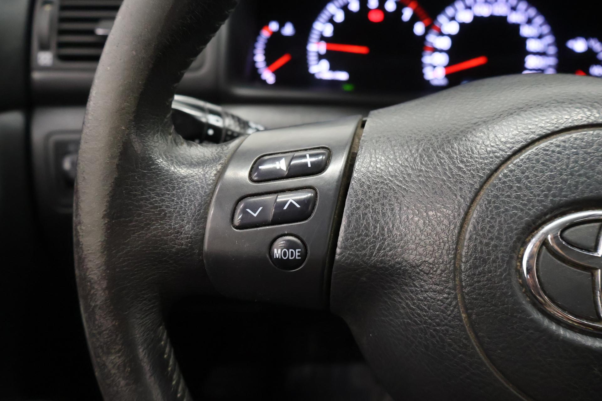 TOYOTA Corolla 2005