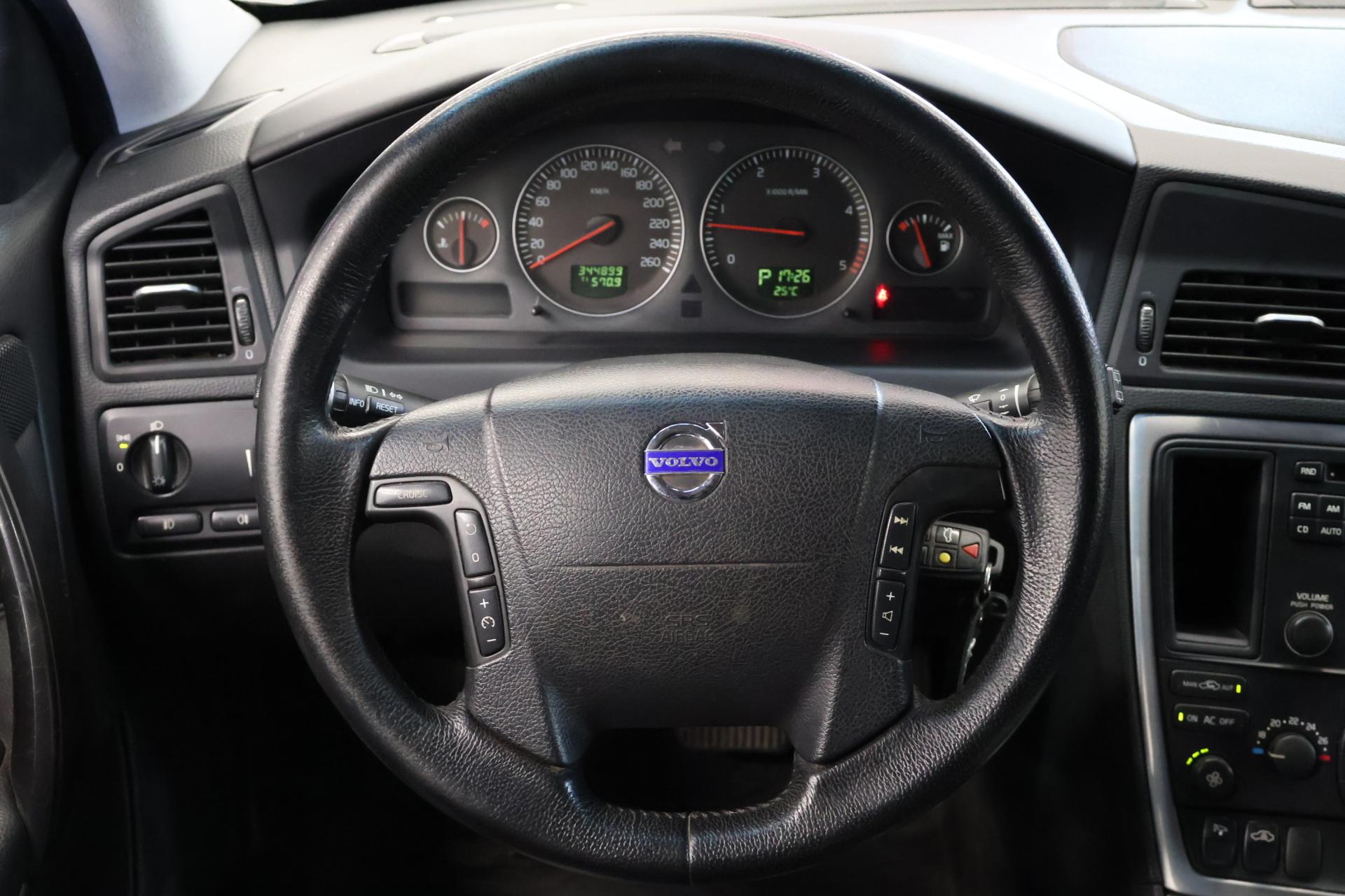 VOLVO V70 2007