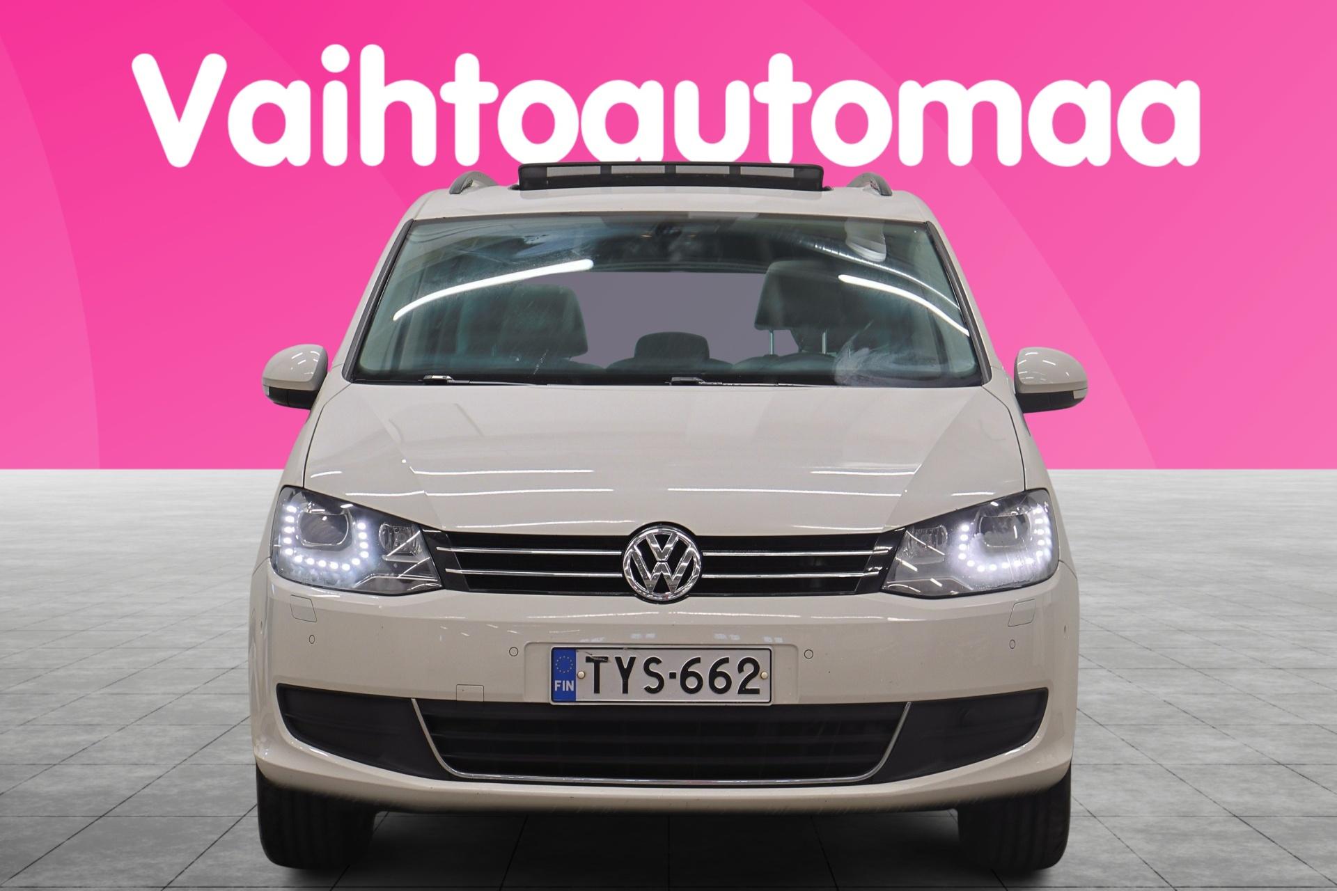 VOLKSWAGEN Sharan 2012