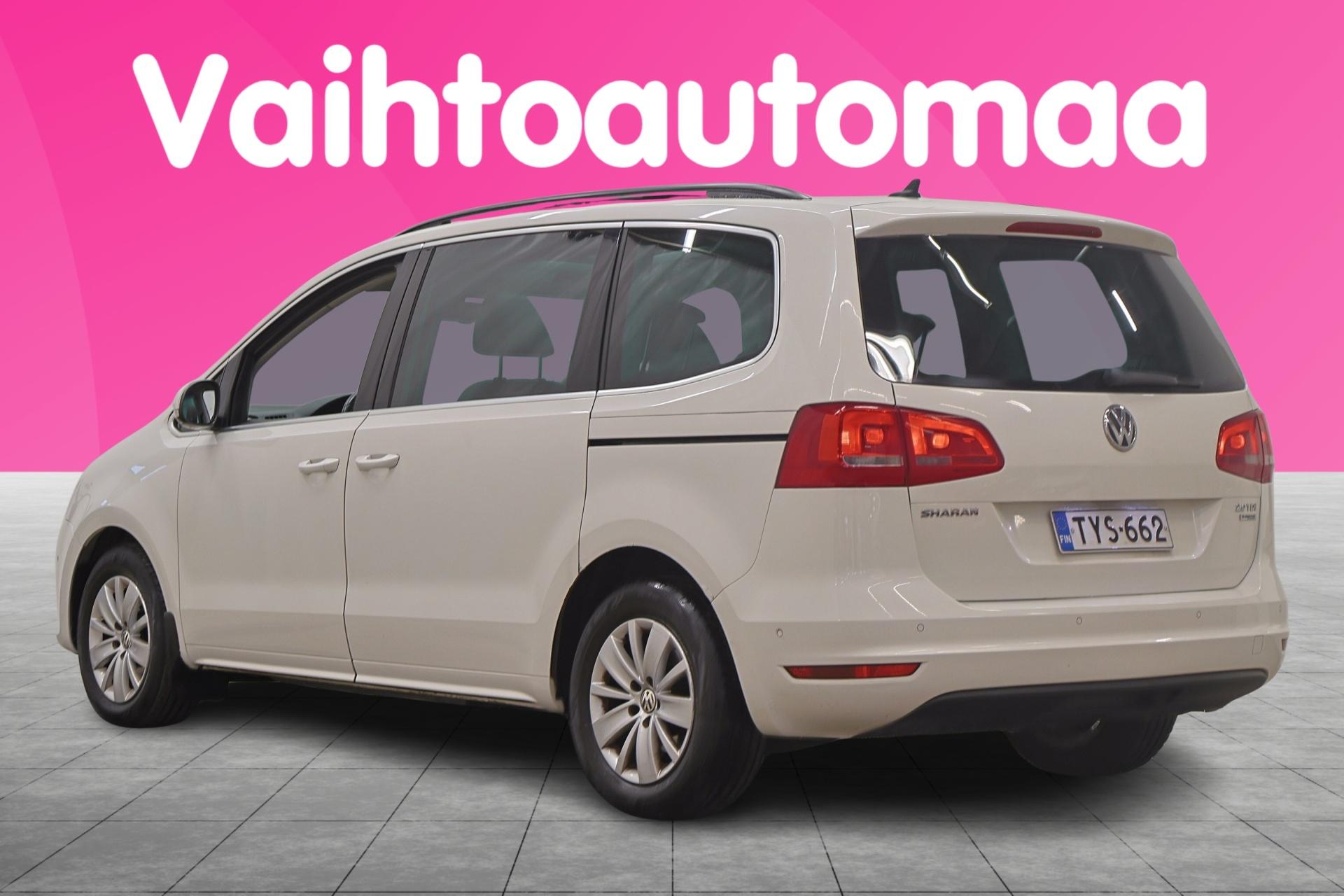 VOLKSWAGEN Sharan 2012