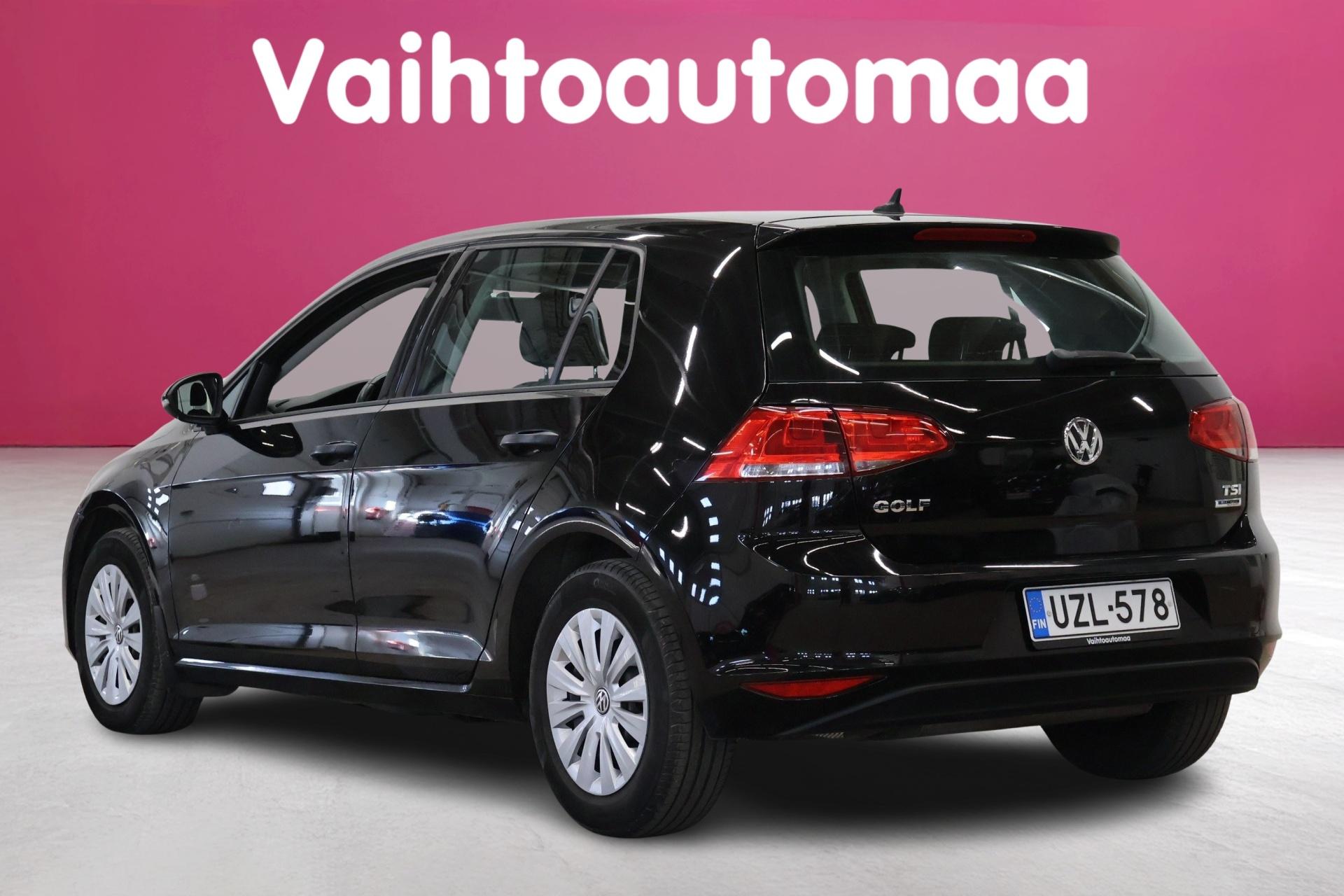 VOLKSWAGEN Golf 2016