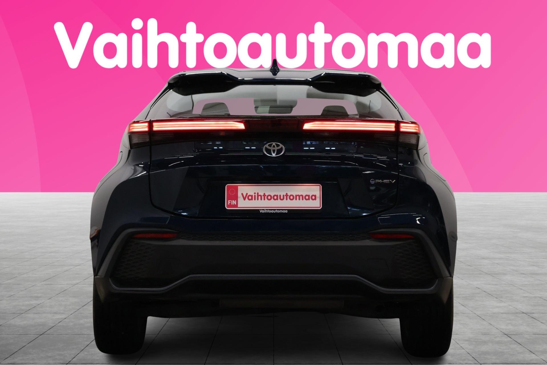 TOYOTA C-HR 2025