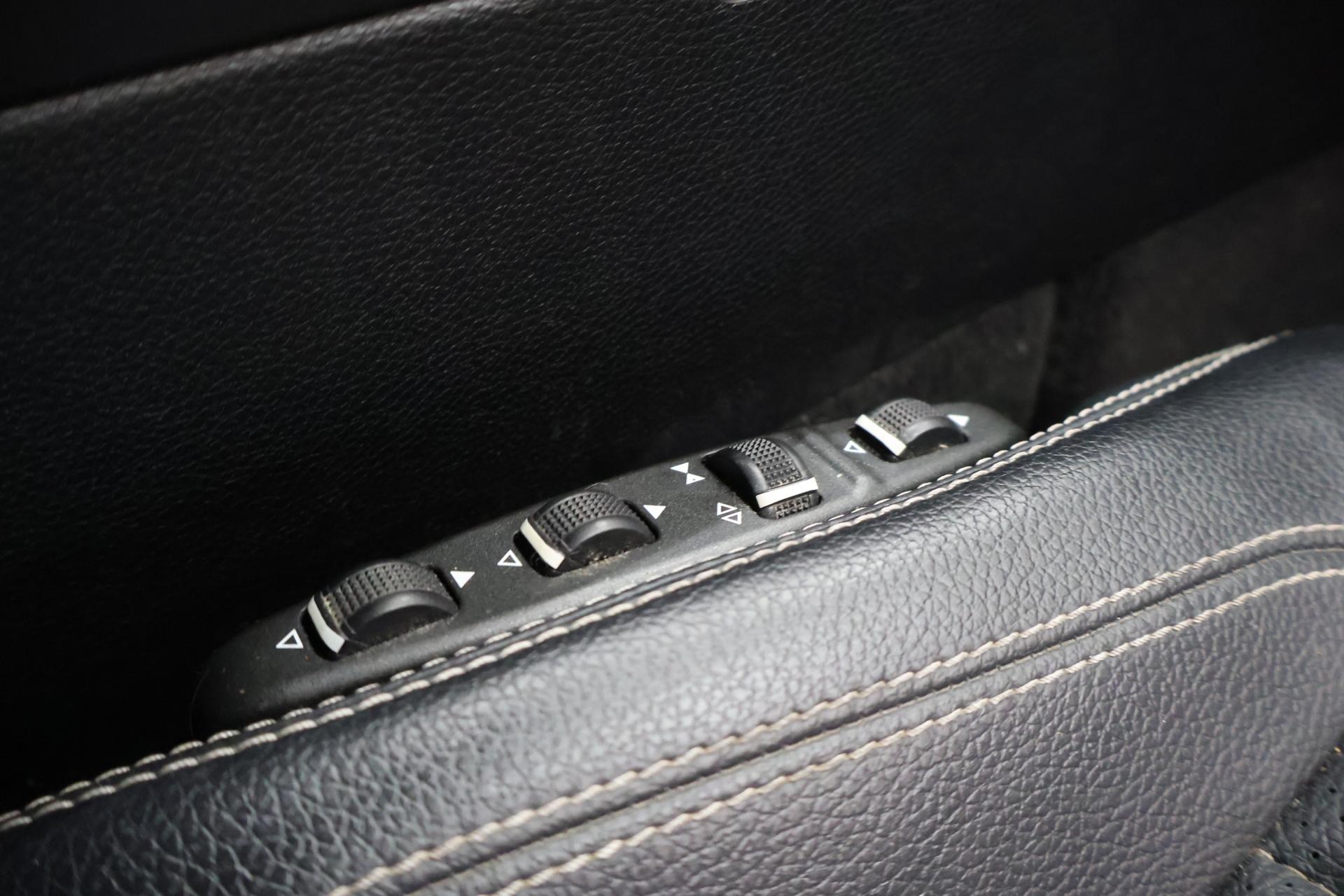 MERCEDES-BENZ E 2010