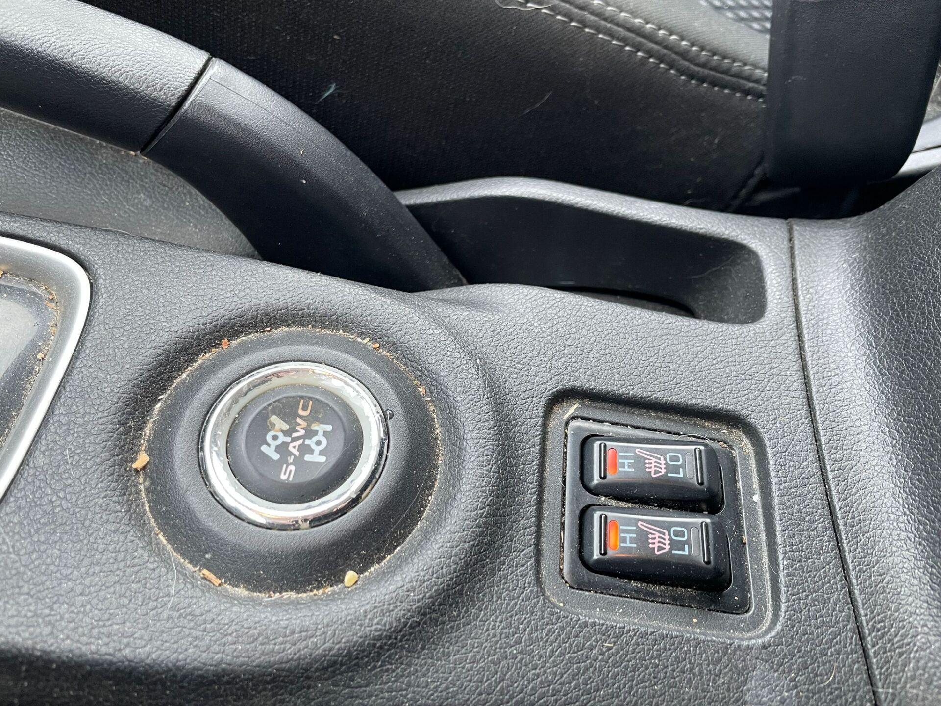 MITSUBISHI Outlander 2017