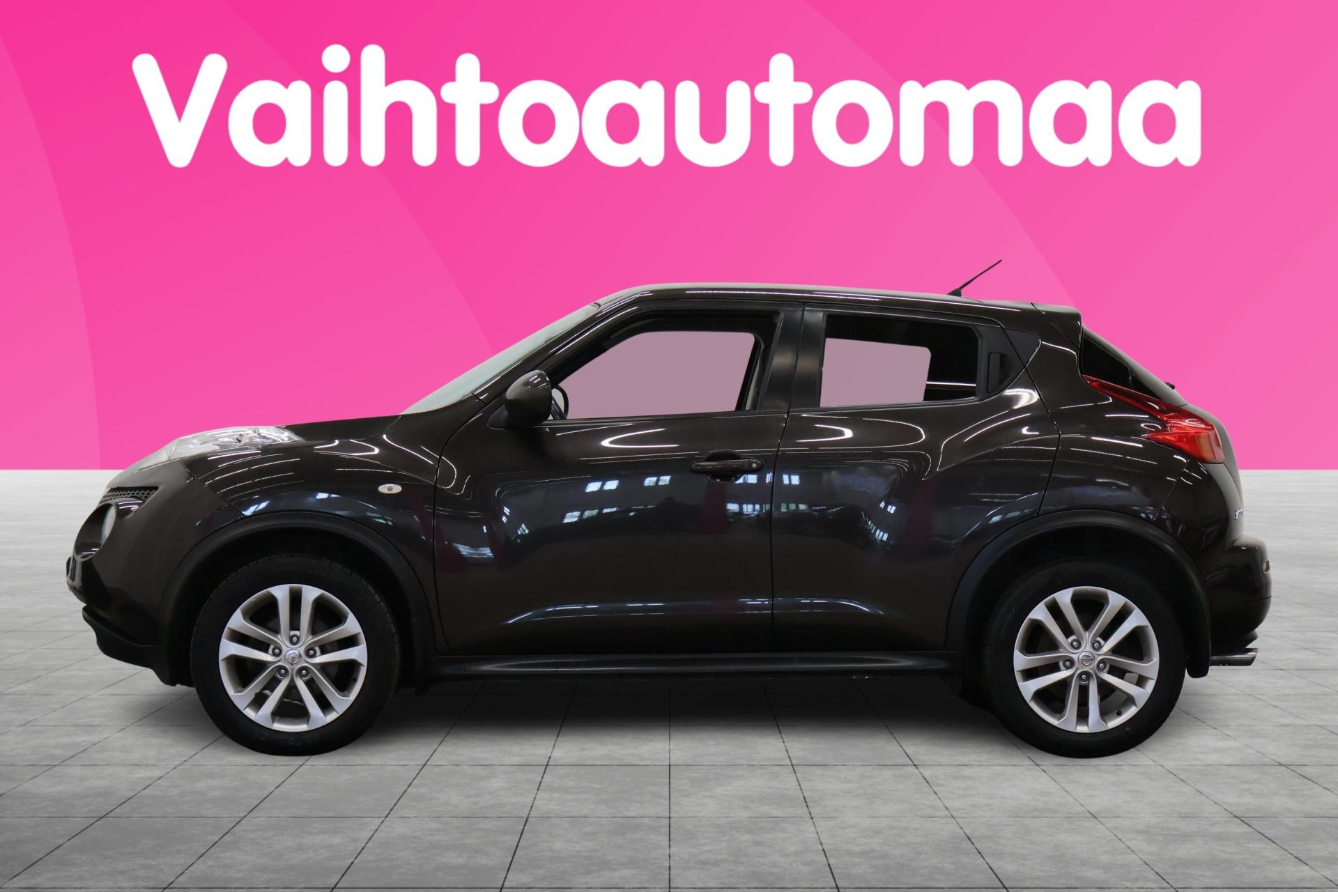 NISSAN Juke 2011