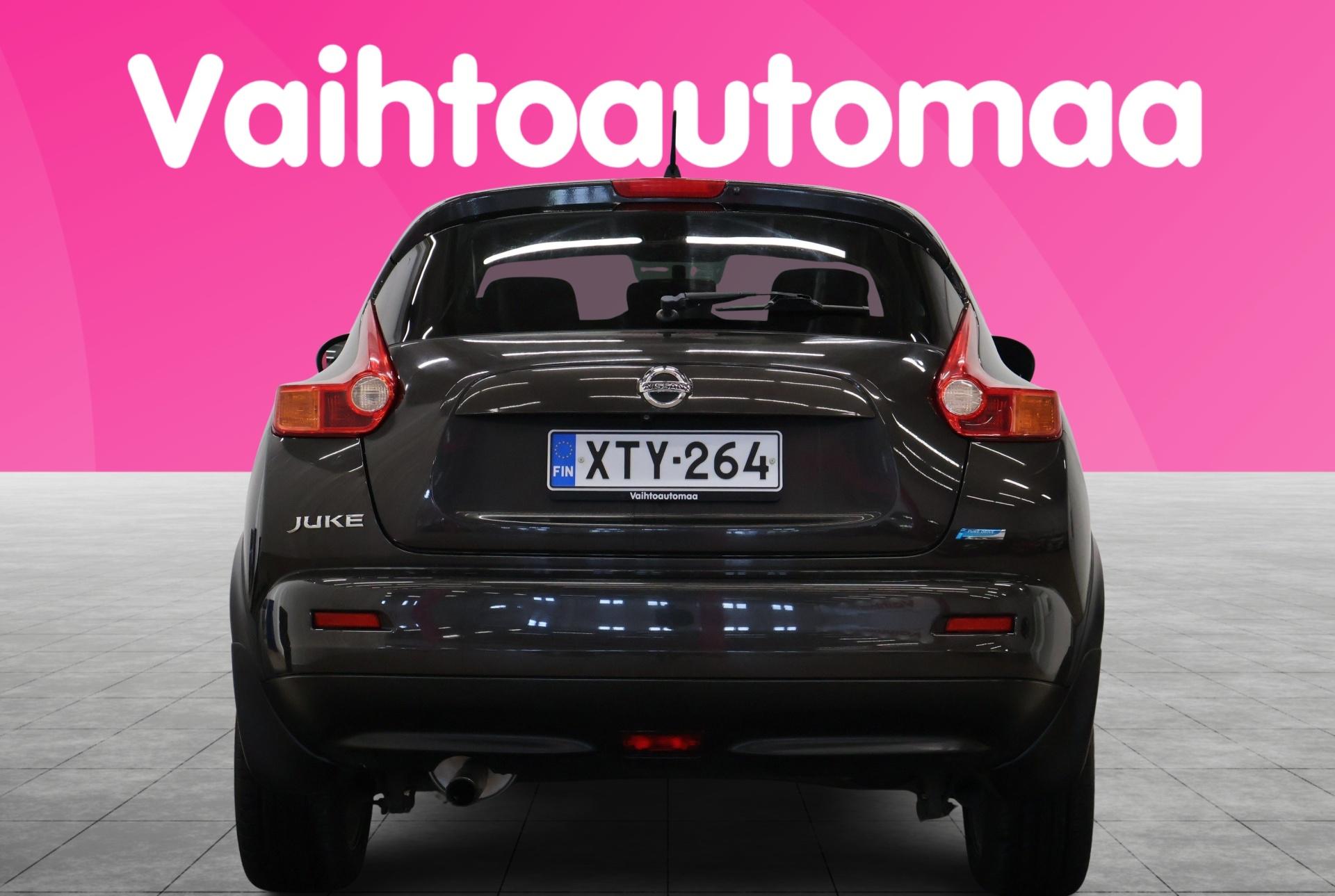 NISSAN Juke 2011