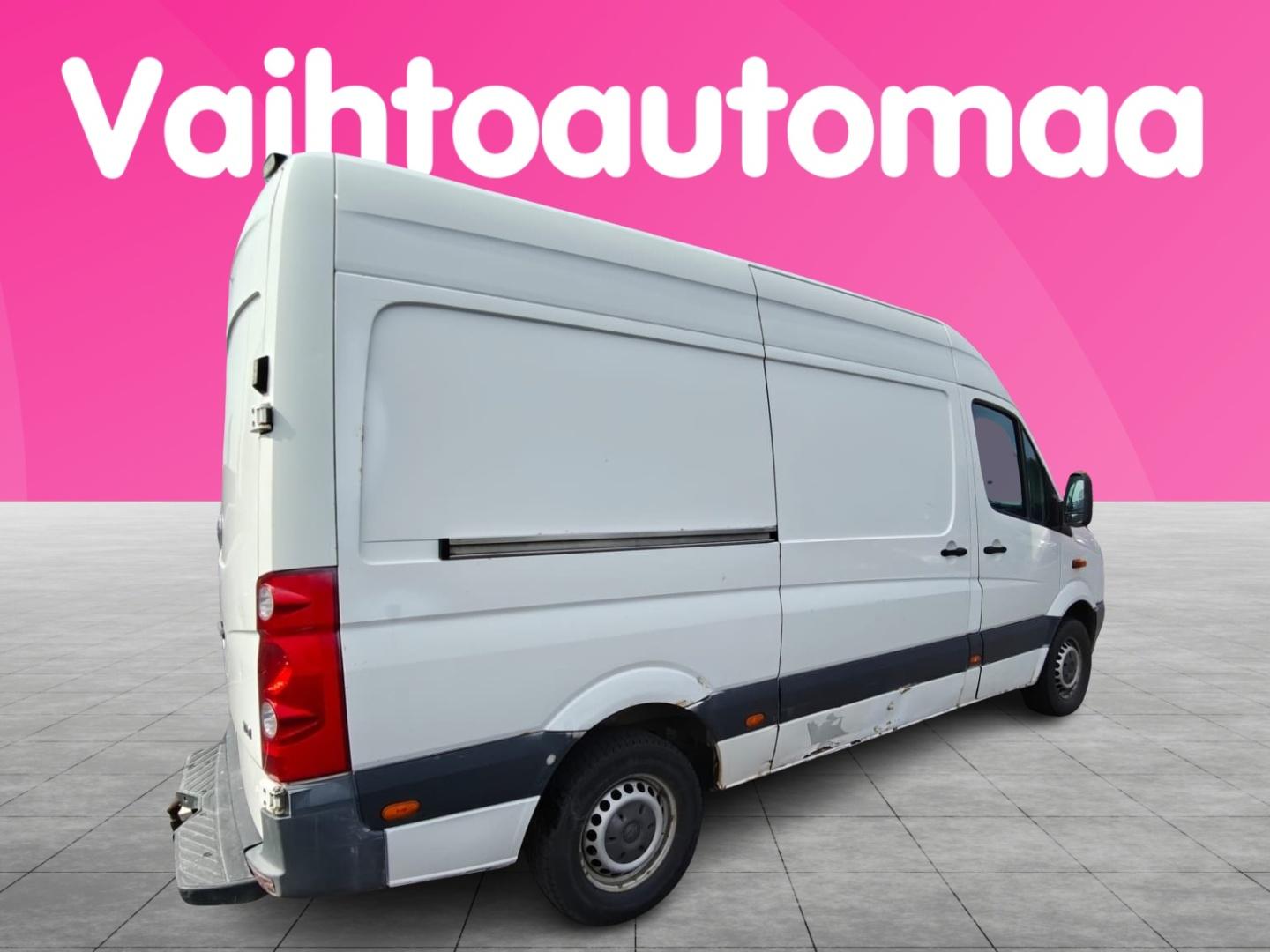 VOLKSWAGEN Crafter 2012