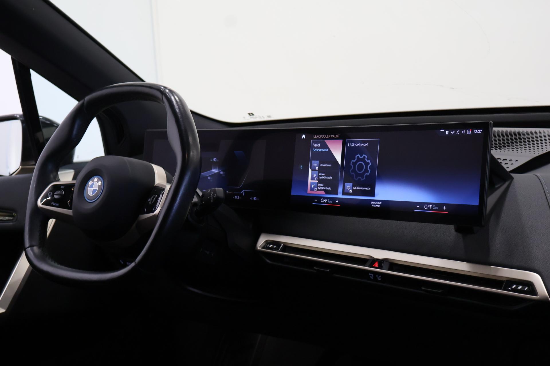 BMW iX 2022