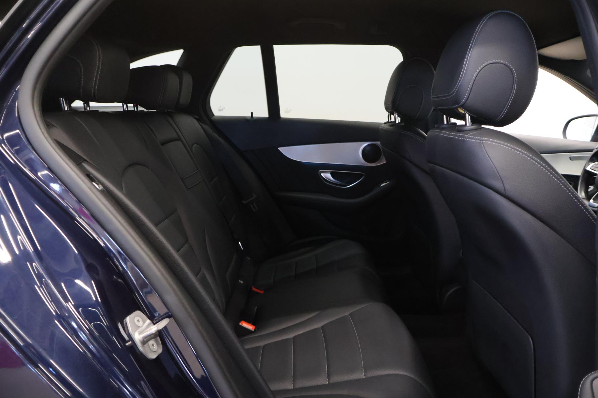MERCEDES-BENZ C 2016