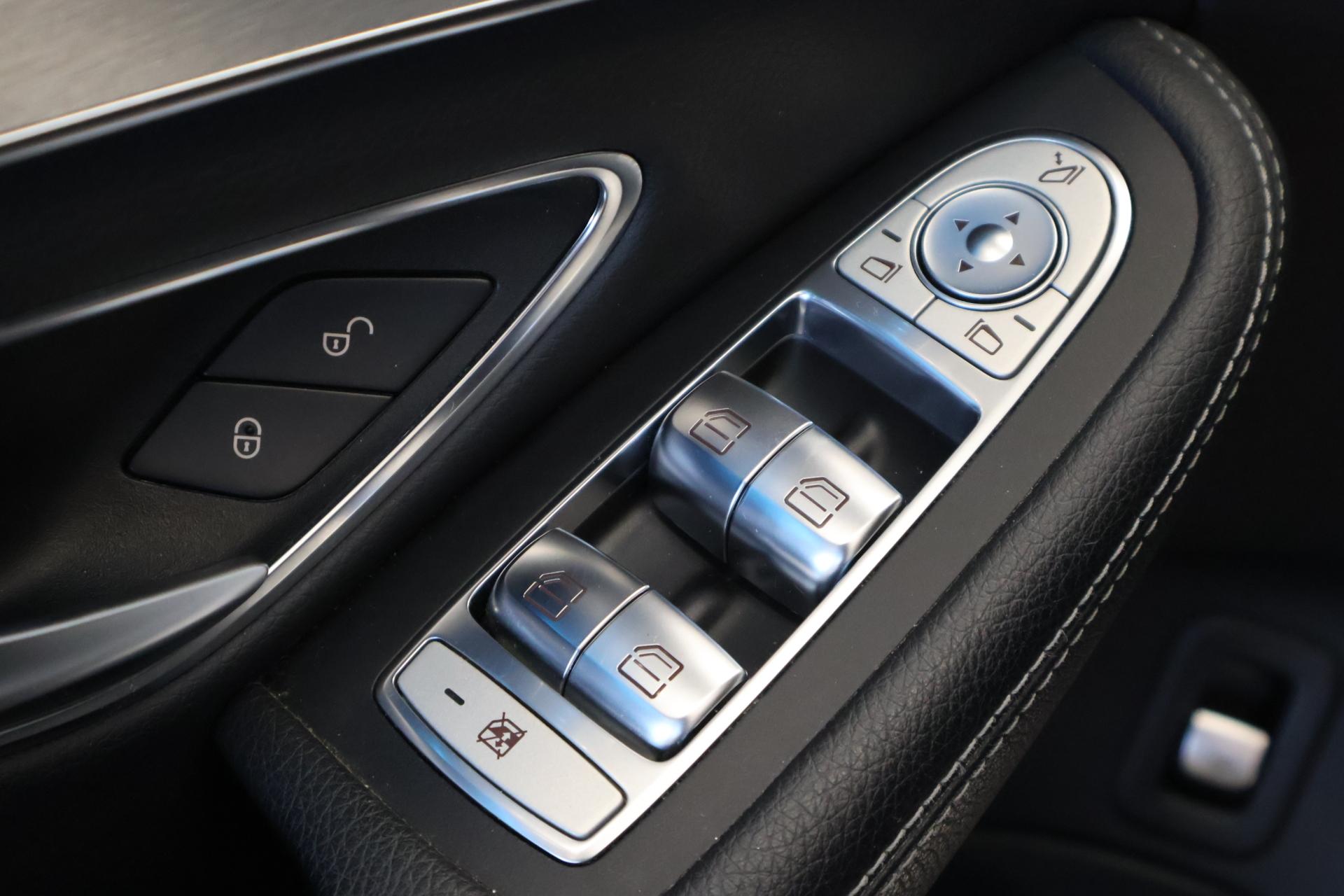 MERCEDES-BENZ C 2016