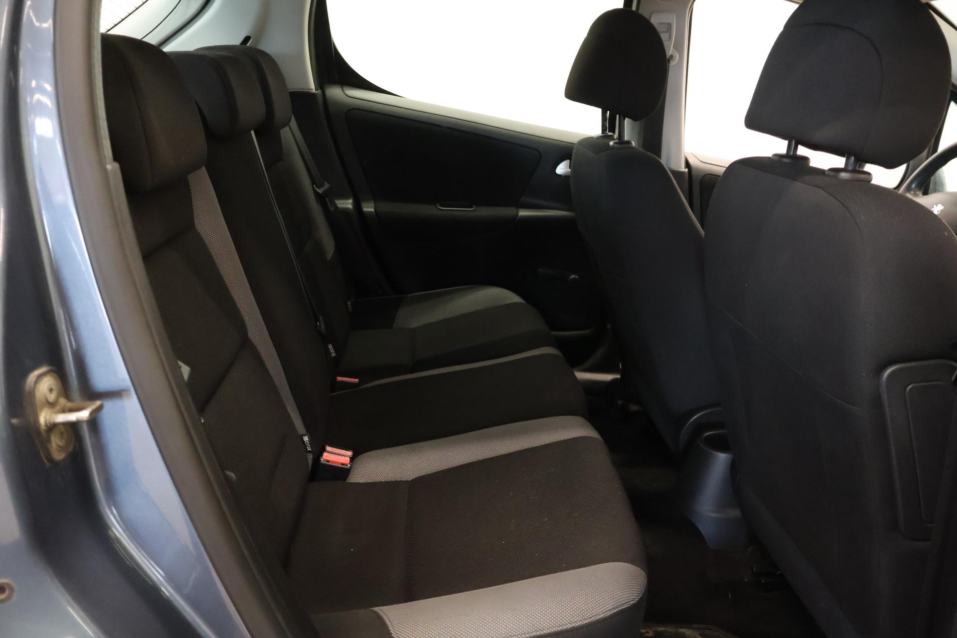 PEUGEOT 207 2006