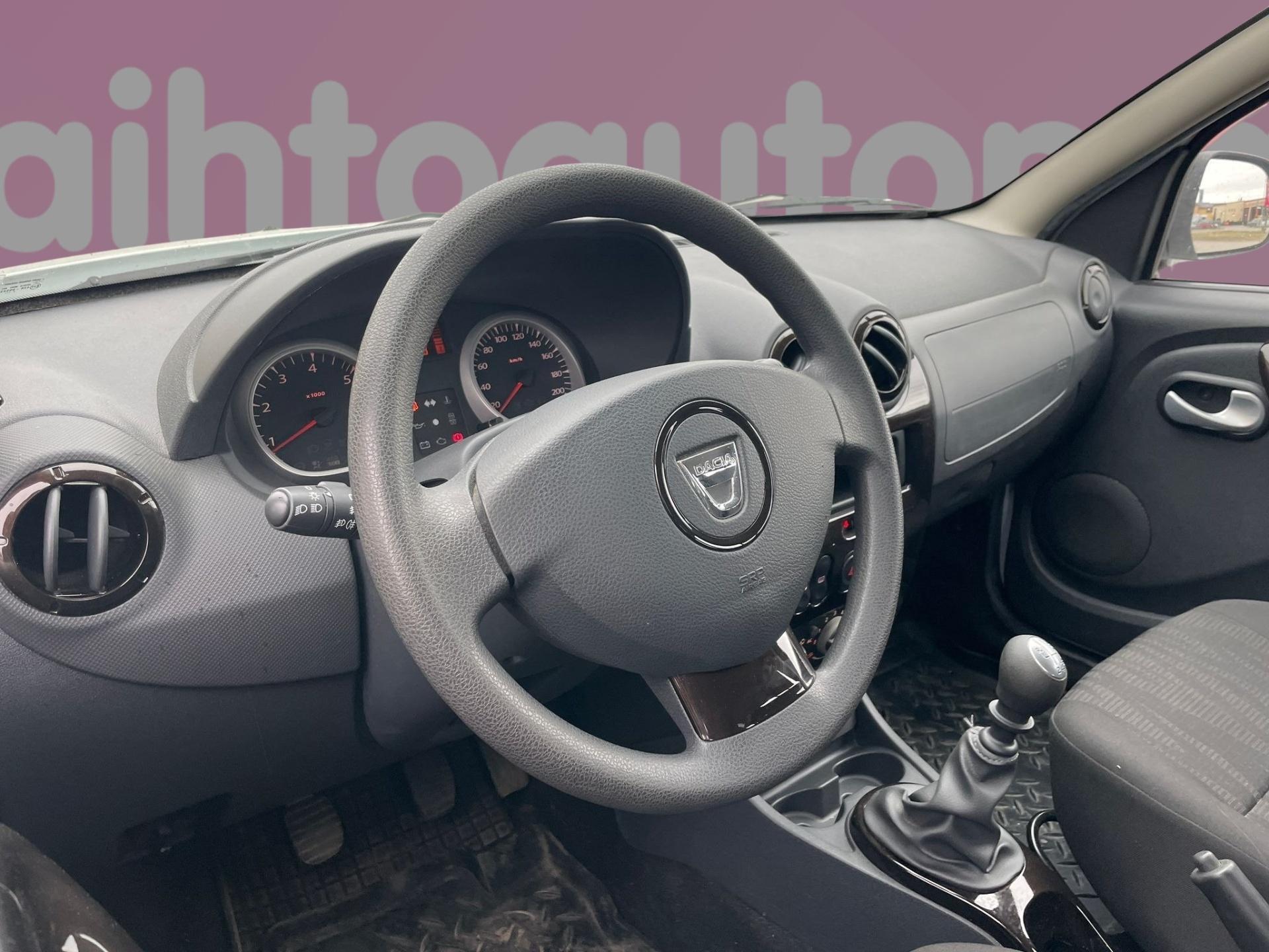 DACIA Duster 2012