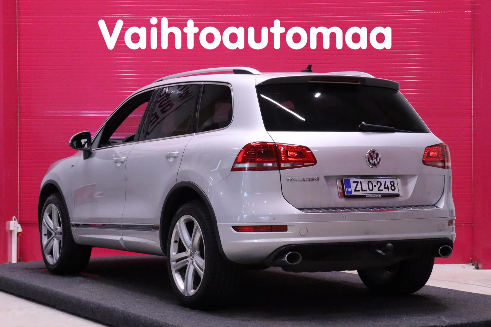 VOLKSWAGEN Touareg 2013
