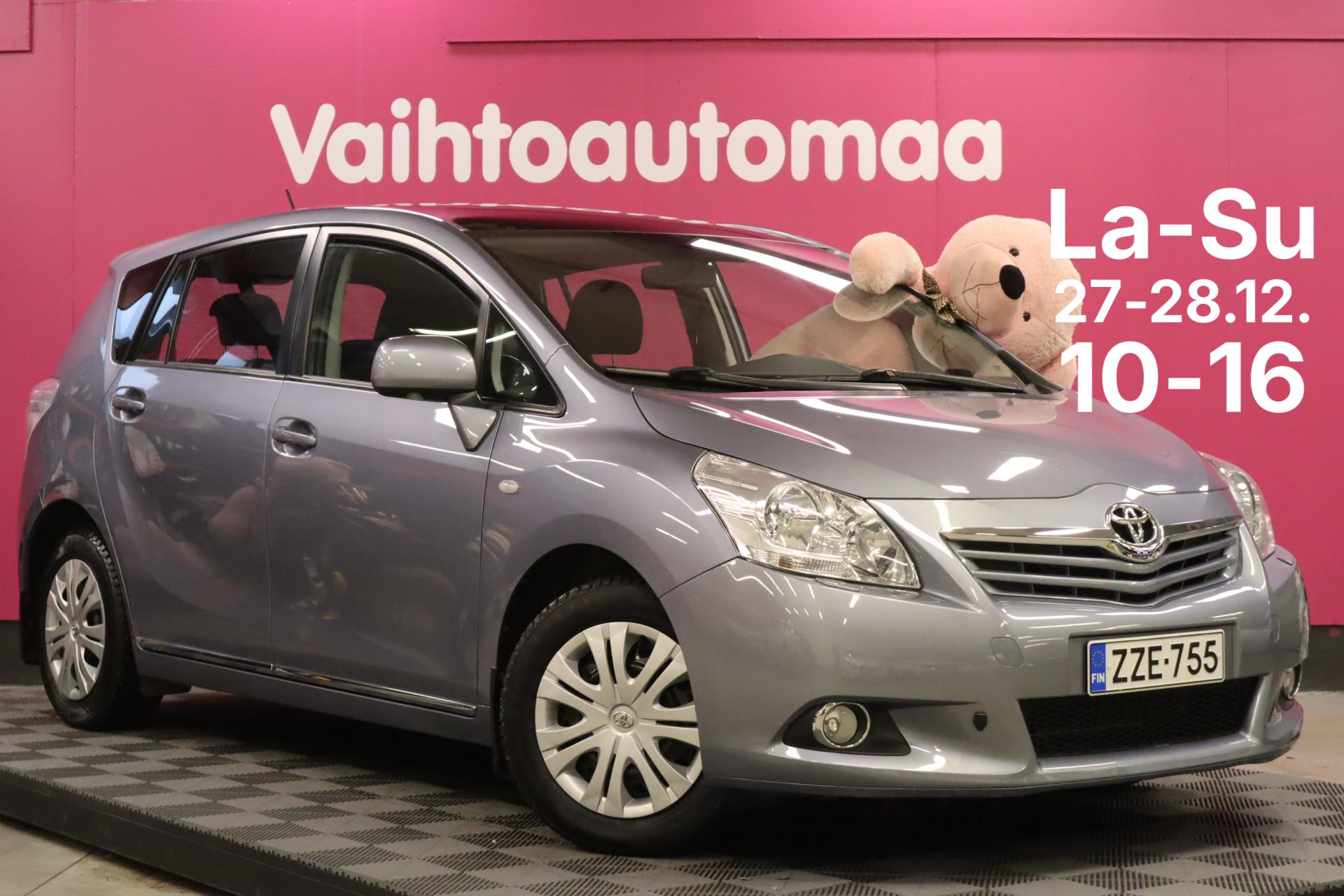 TOYOTA Verso 2012