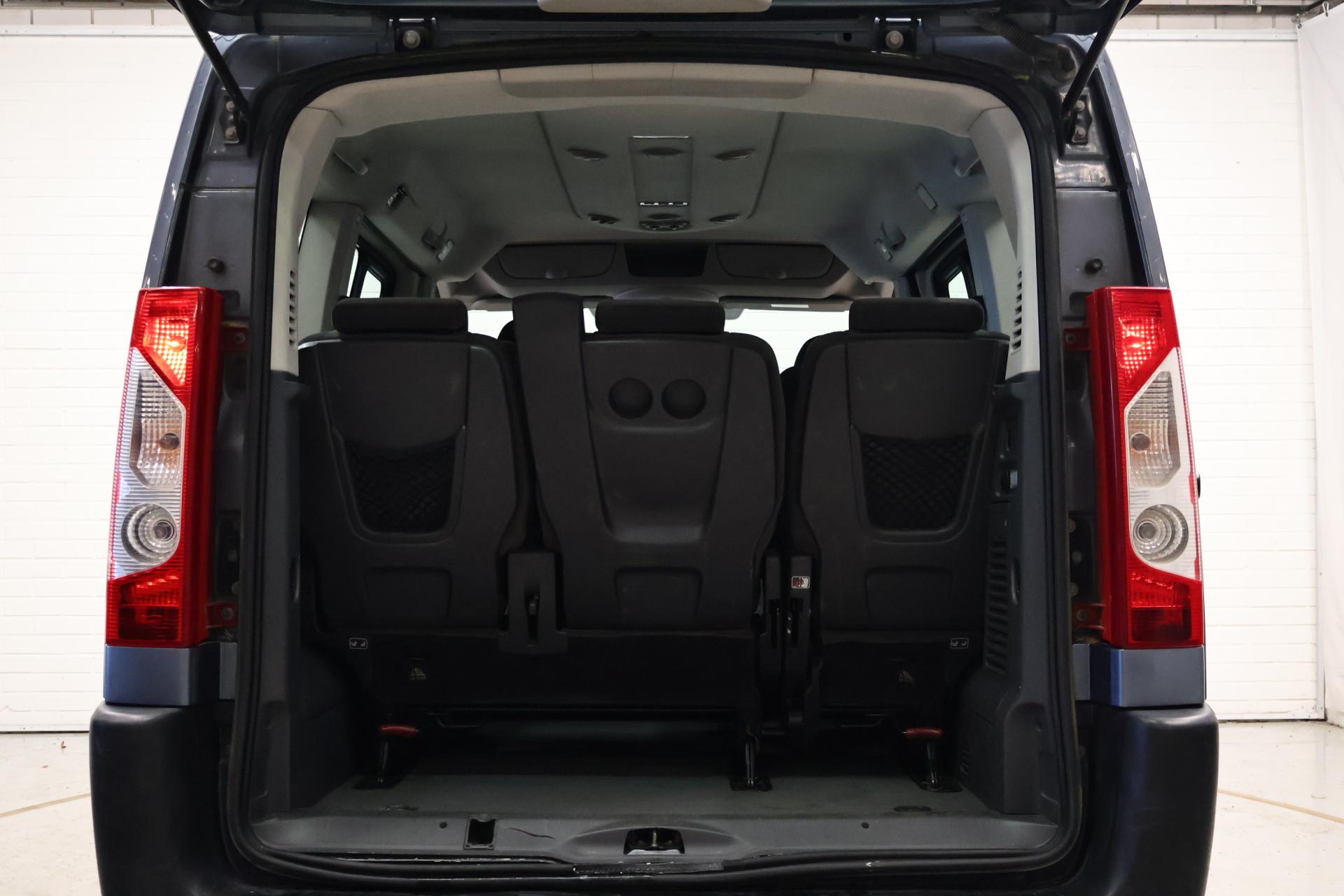 PEUGEOT Expert 2008