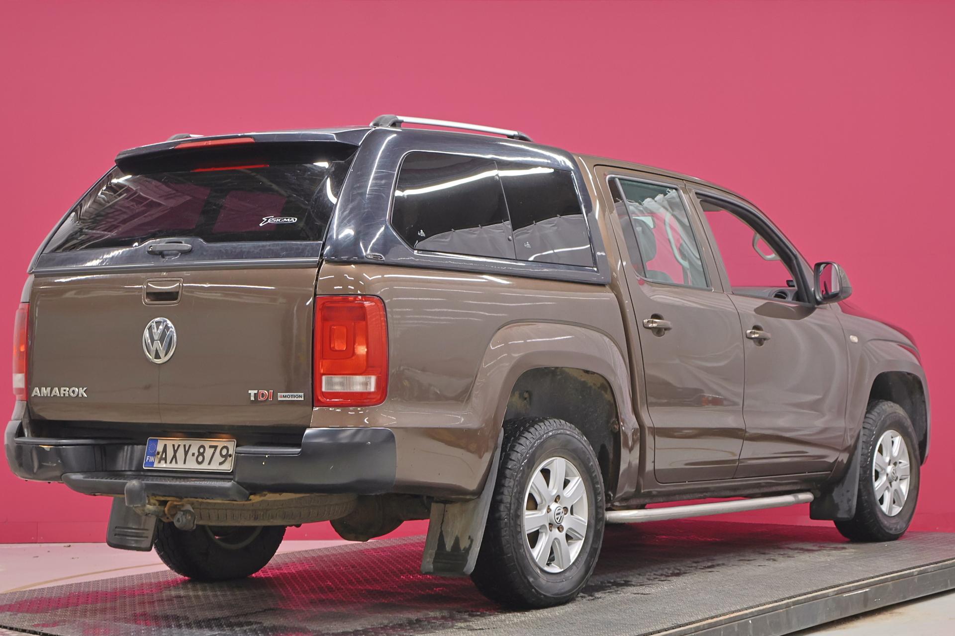 VOLKSWAGEN Amarok 2011