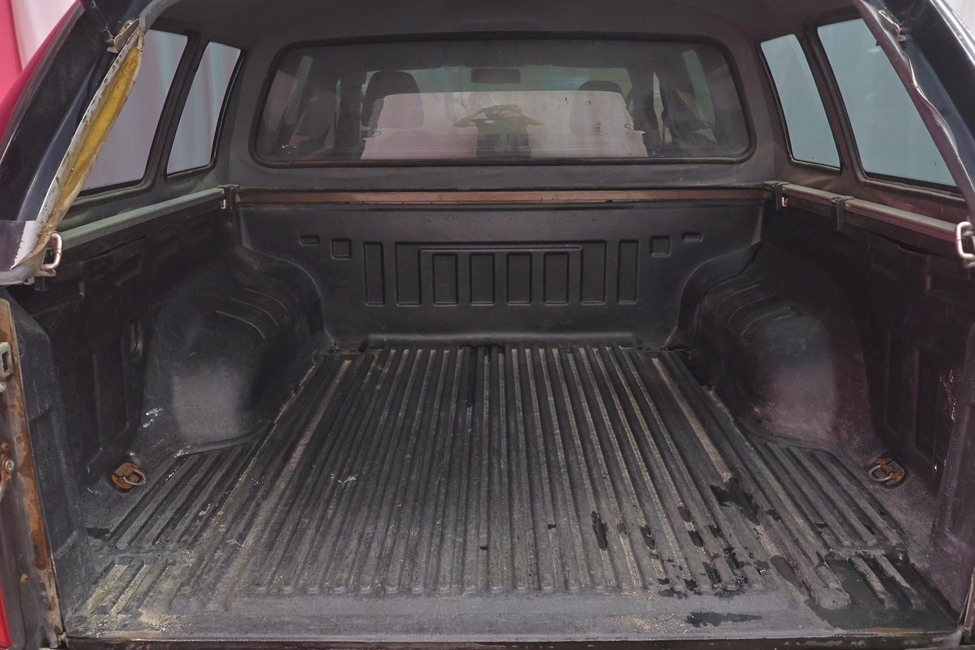 VOLKSWAGEN Amarok 2011