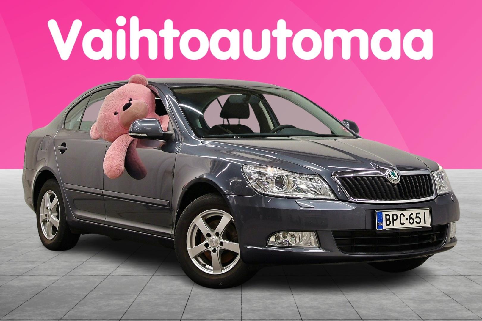SKODA Octavia 2011