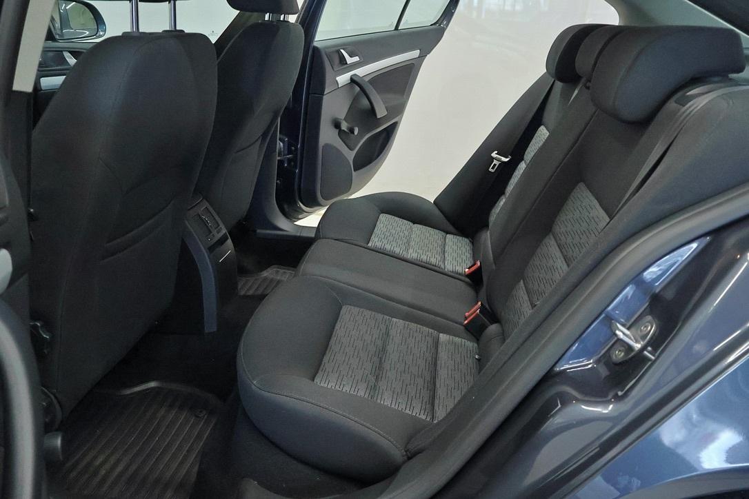 SKODA Octavia 2011