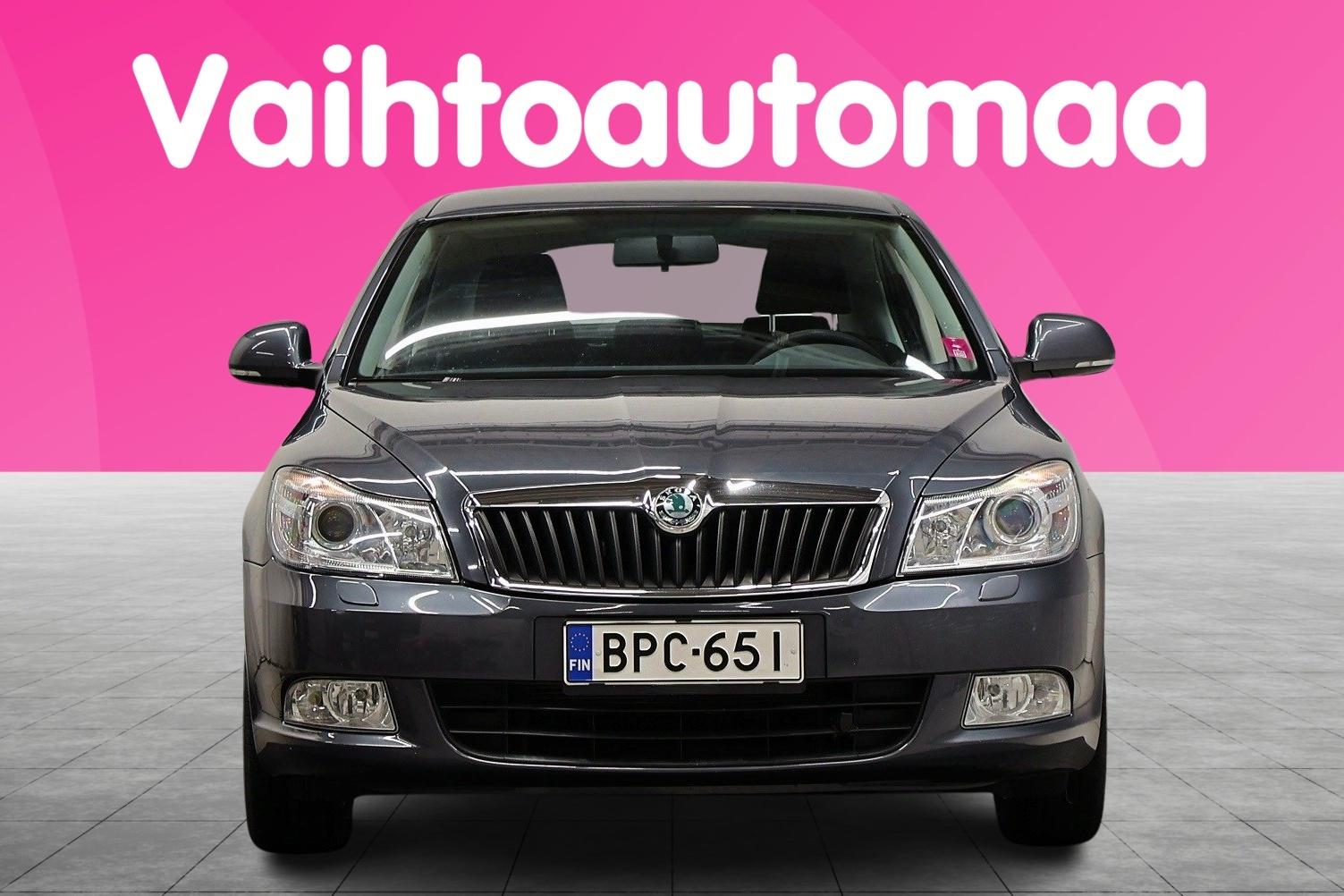 SKODA Octavia 2011