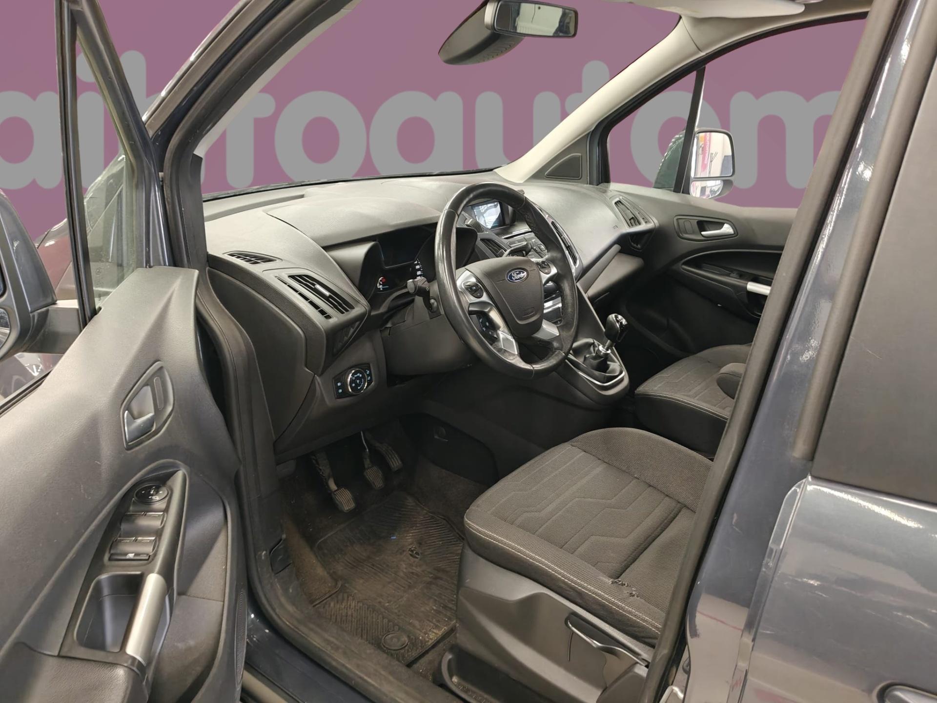 FORD Grand Tourneo Connect 2014