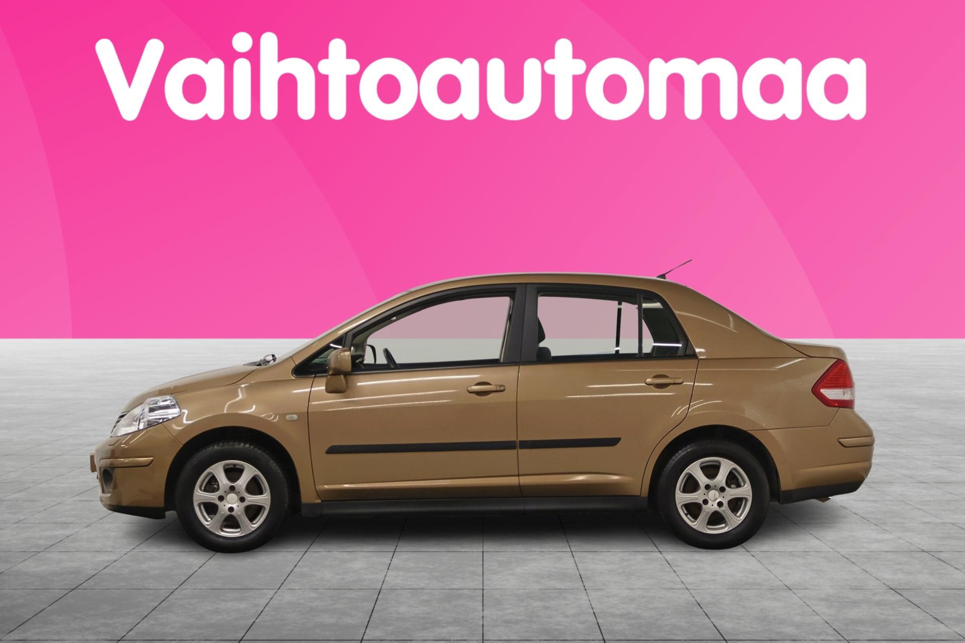 NISSAN Tiida 2009