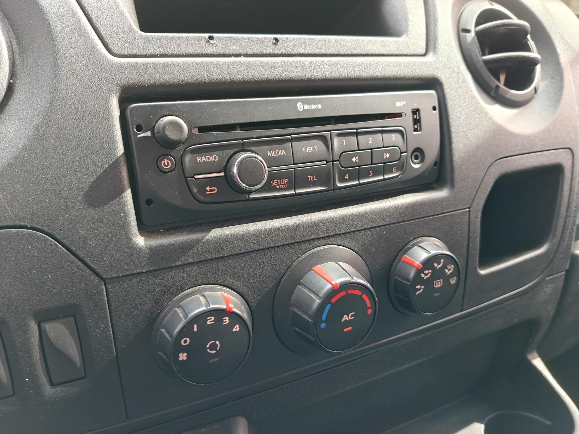 RENAULT Master 2014