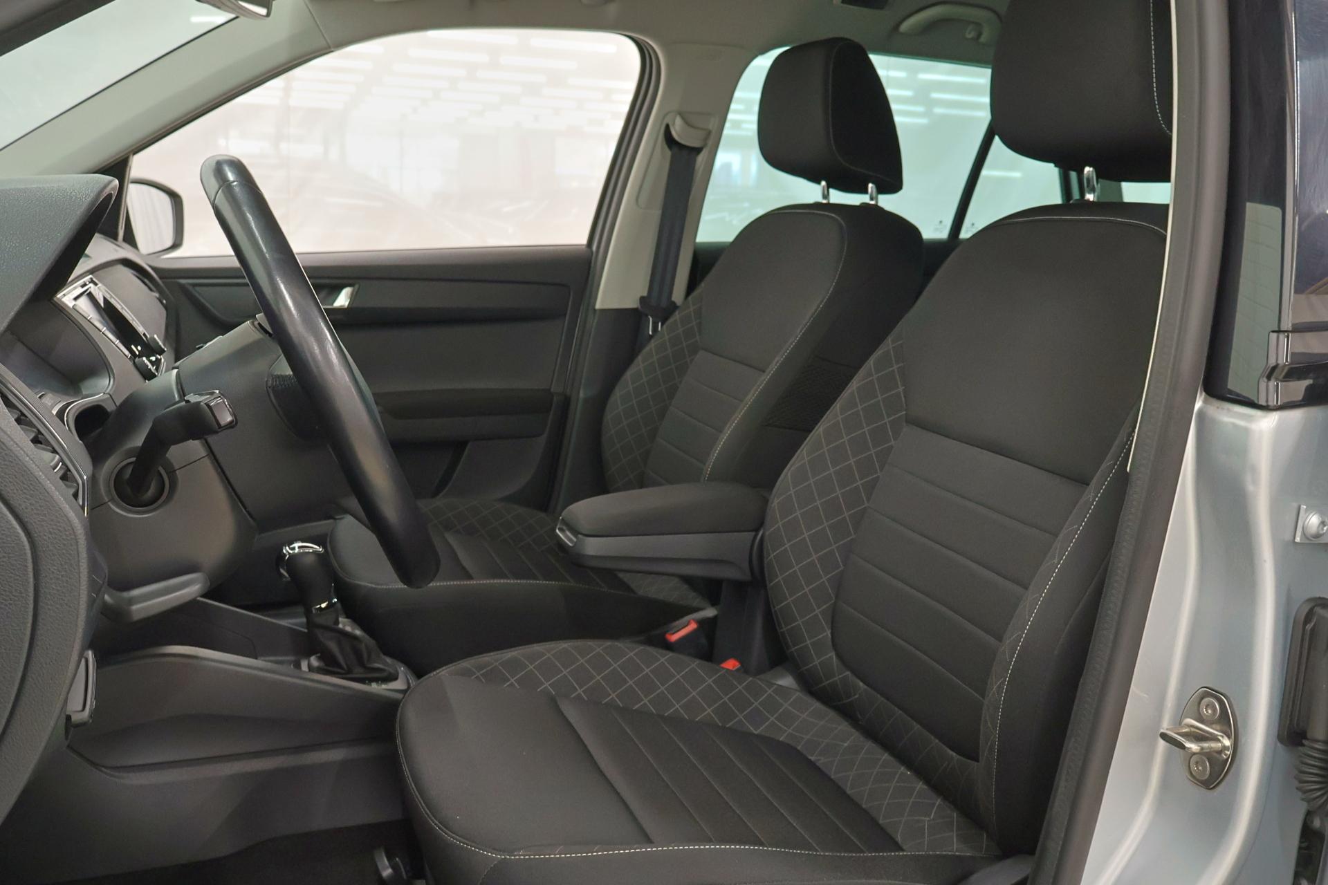 SKODA Fabia 2015