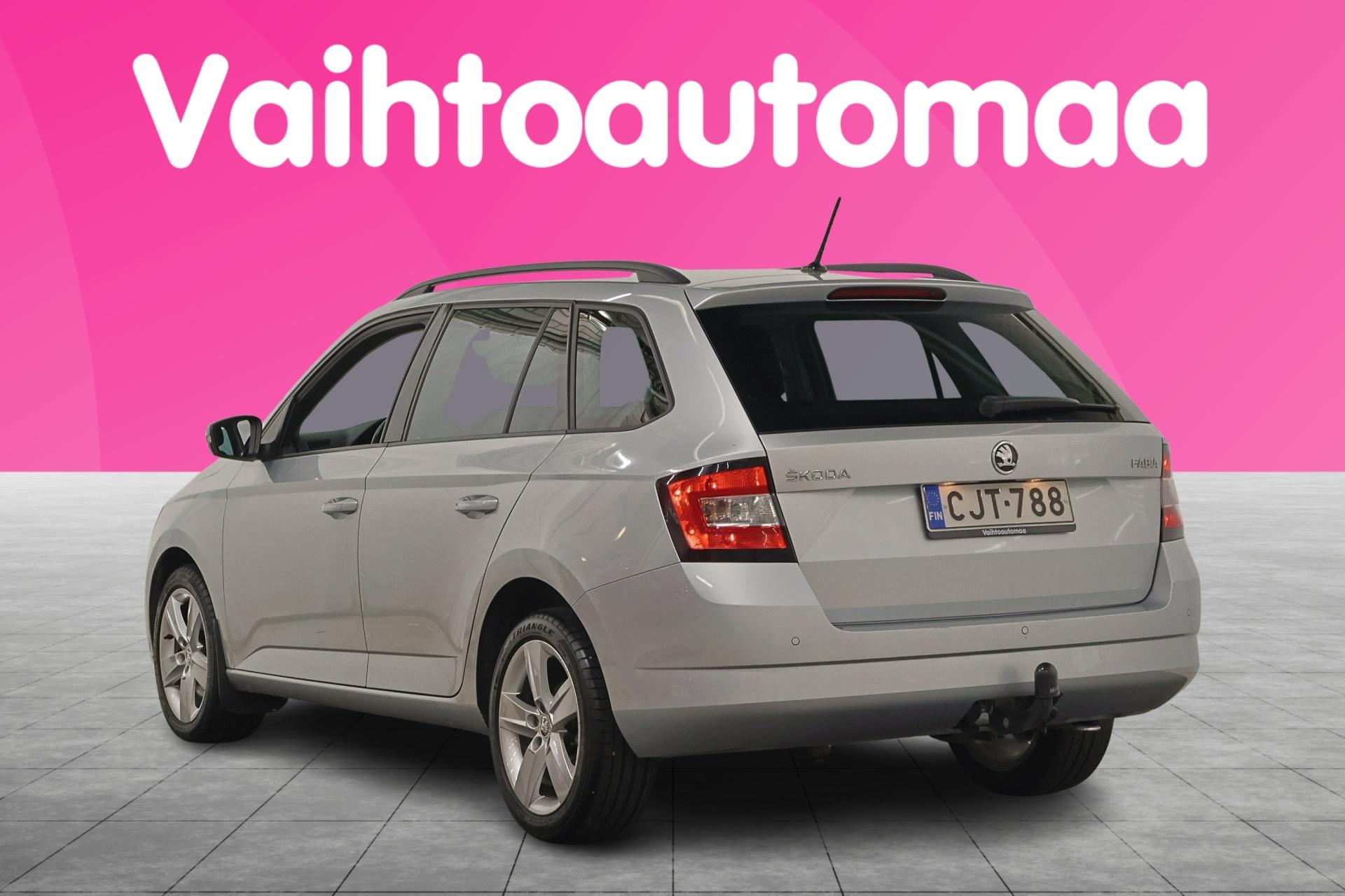 SKODA Fabia 2015