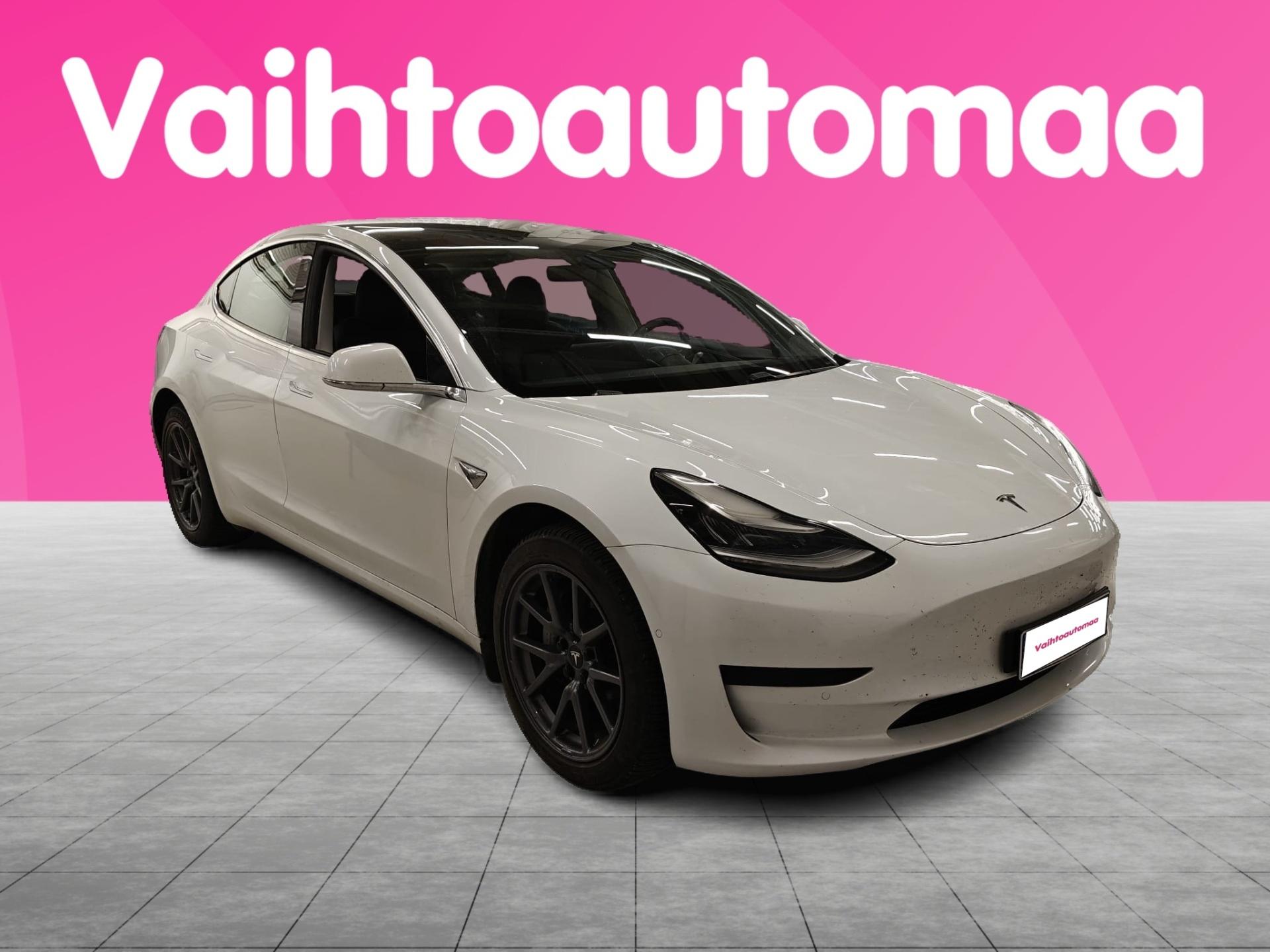 TESLA Model 3 2020
