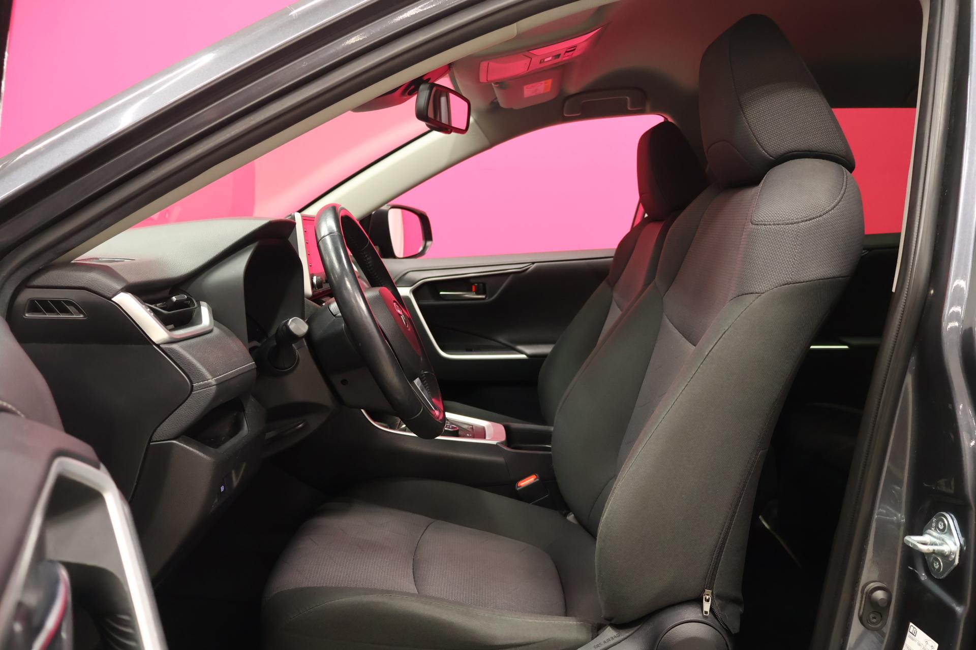TOYOTA RAV4 2019