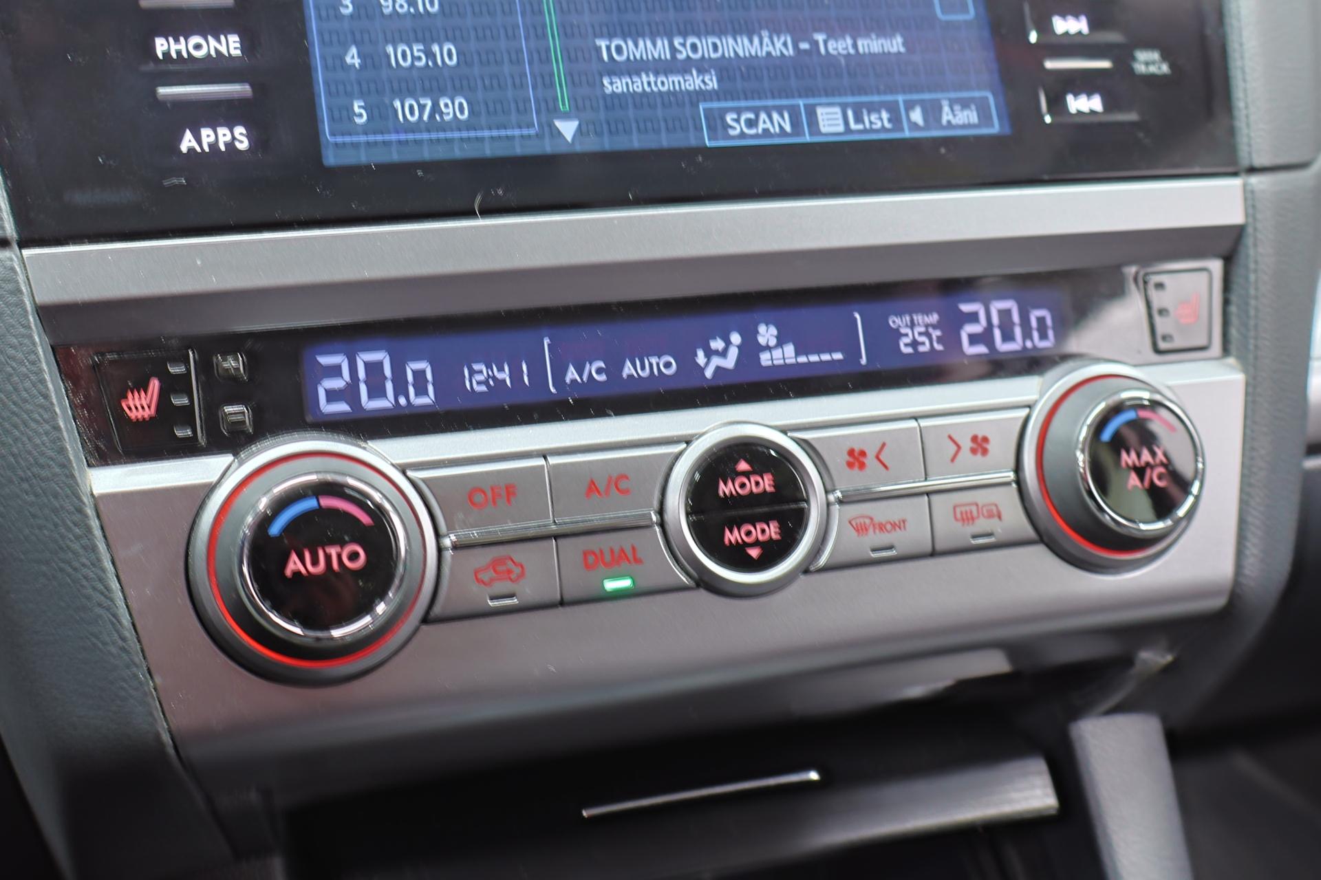 SUBARU Outback 2015