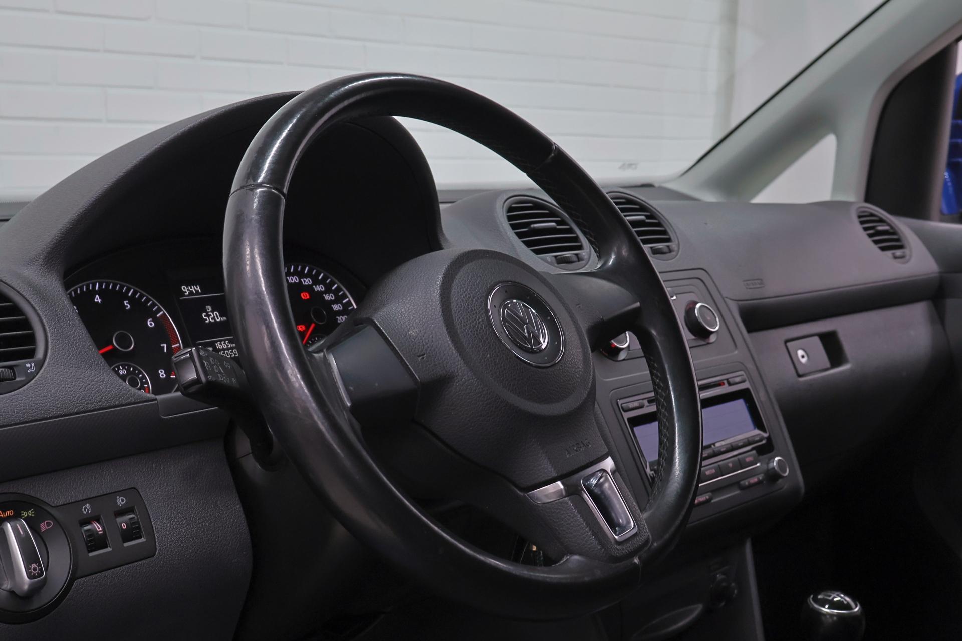 VOLKSWAGEN Caddy 2011