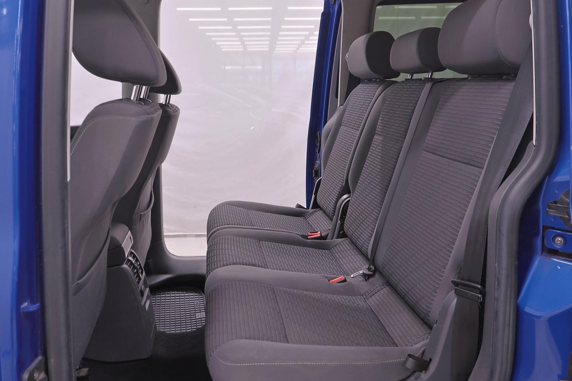 VOLKSWAGEN Caddy 2011